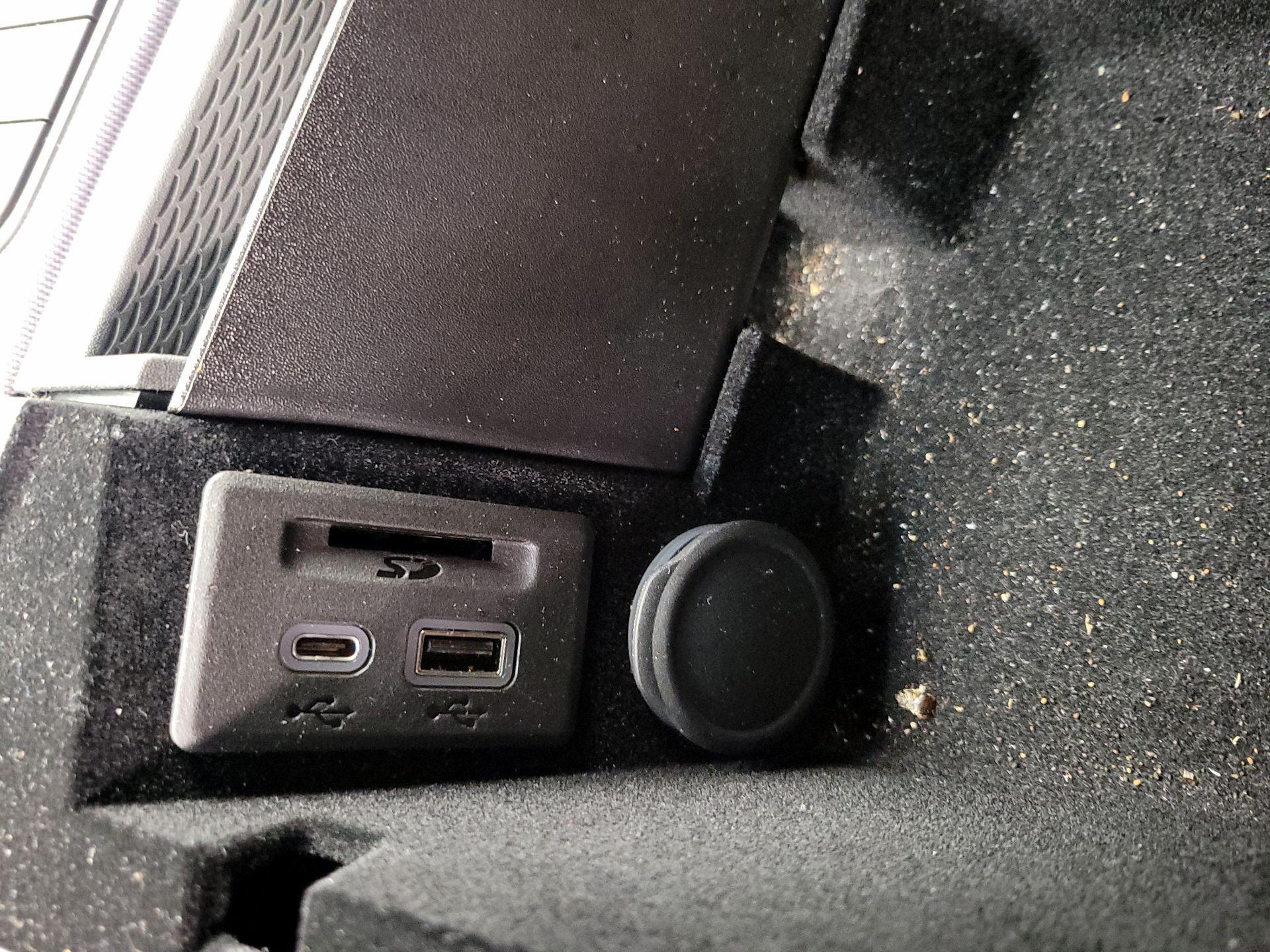 Thumbnail: 2021 Cadillac CT4 - 18