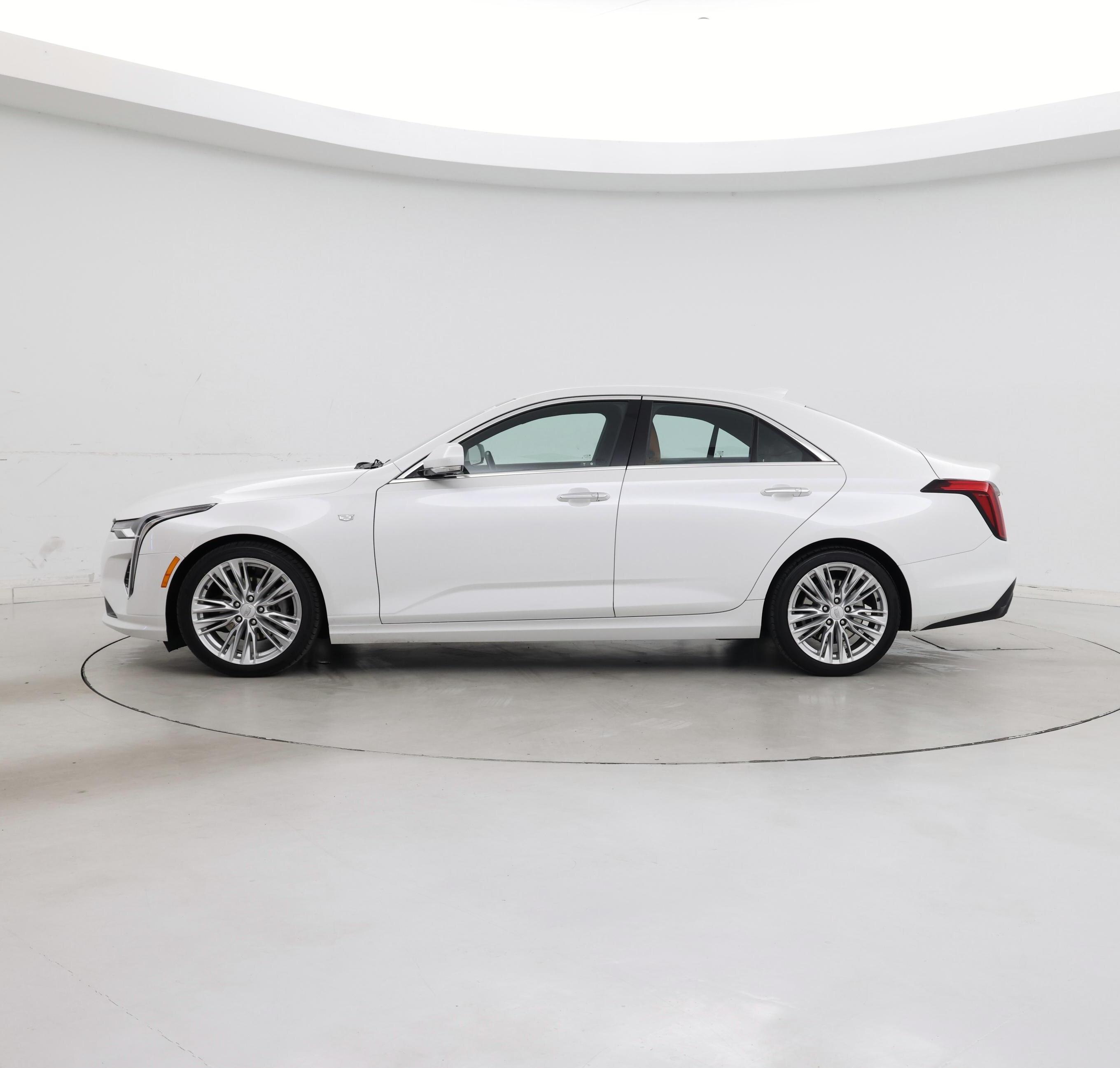 Thumbnail: 2021 Cadillac CT4 - 3