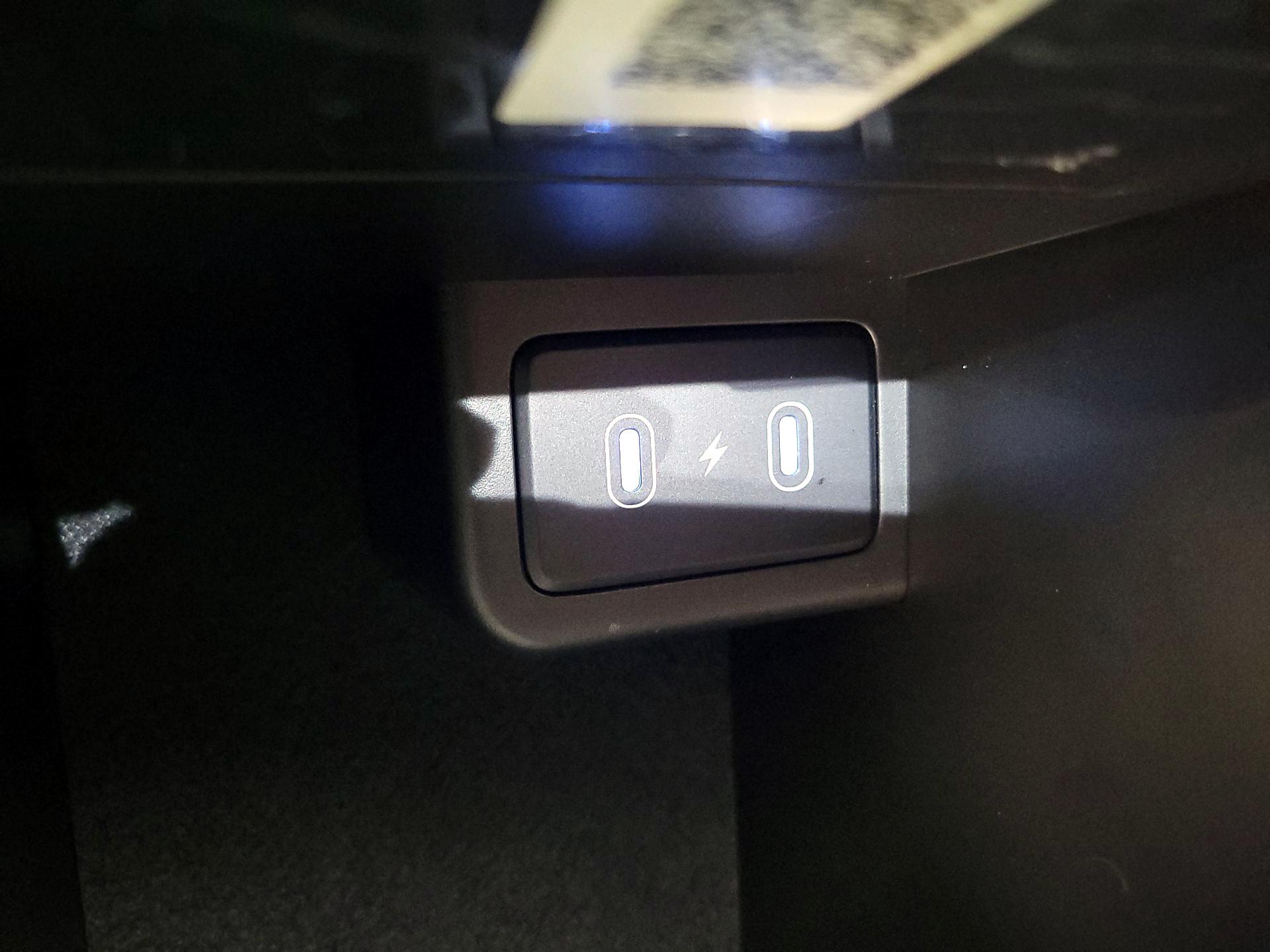 Thumbnail: 2025 Hyundai Ioniq 6 - 19