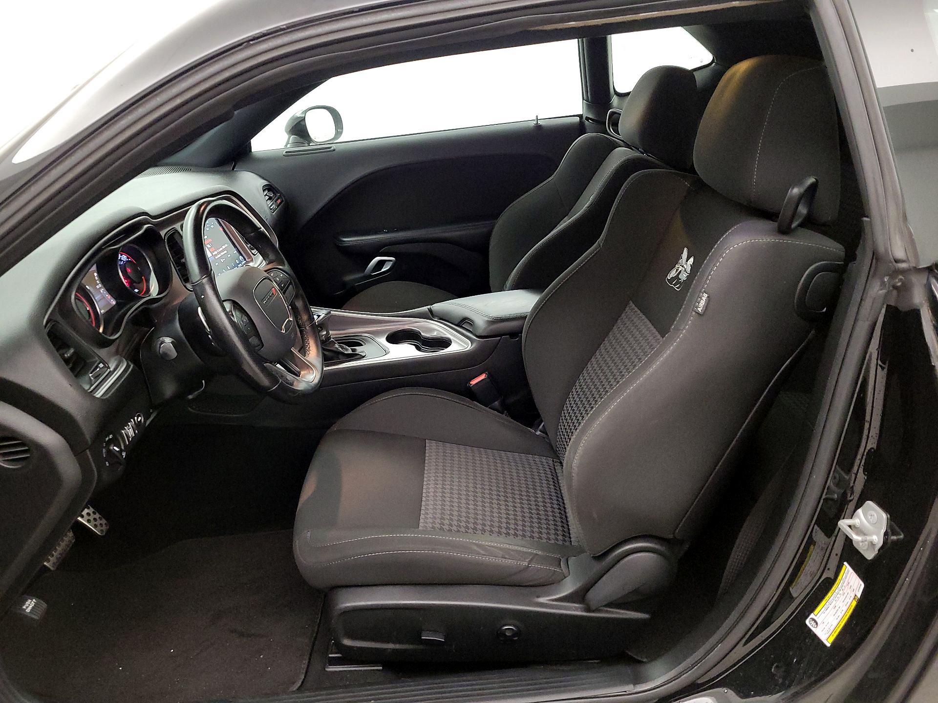 Thumbnail: 2020 Dodge Challenger - 11