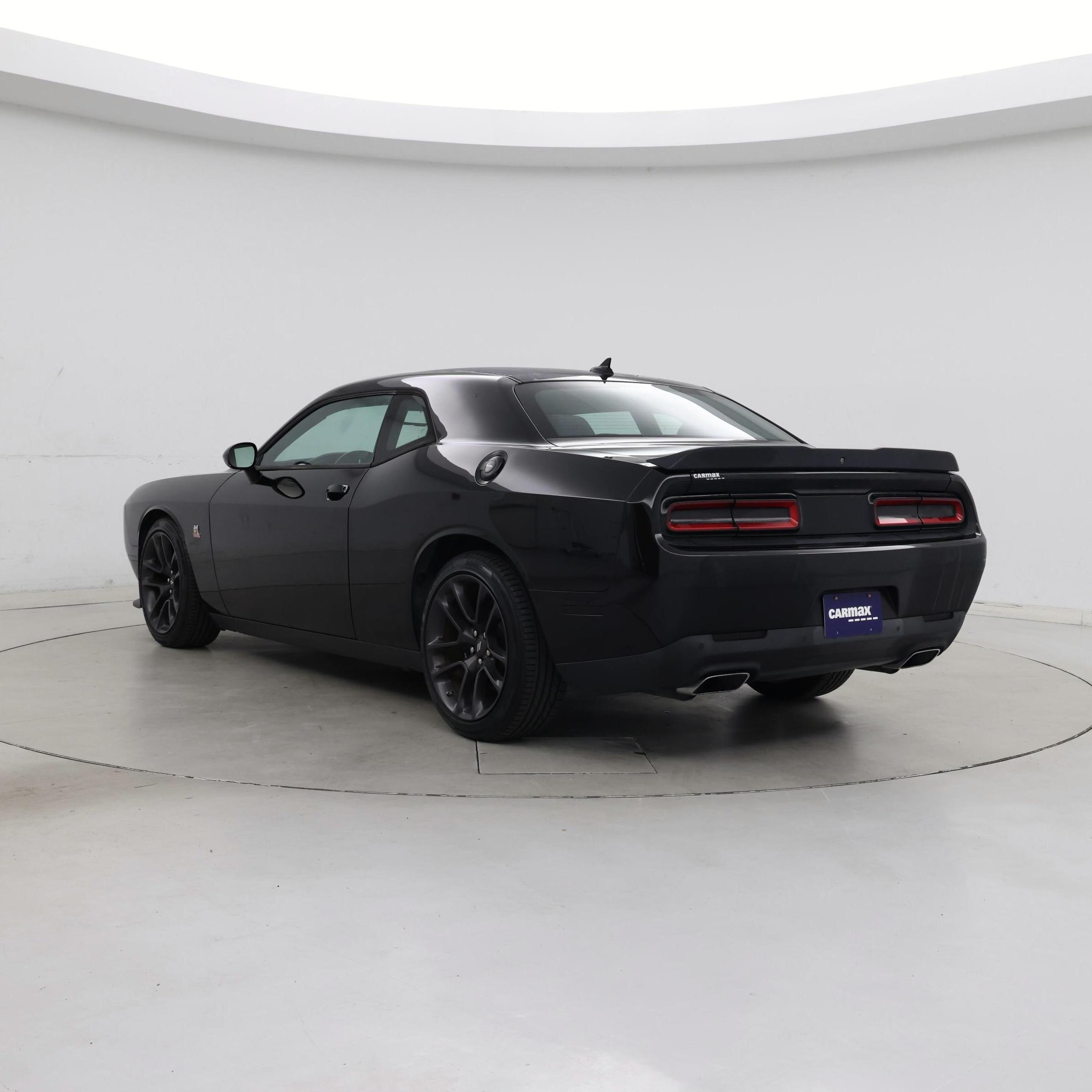 Thumbnail: 2020 Dodge Challenger - 2