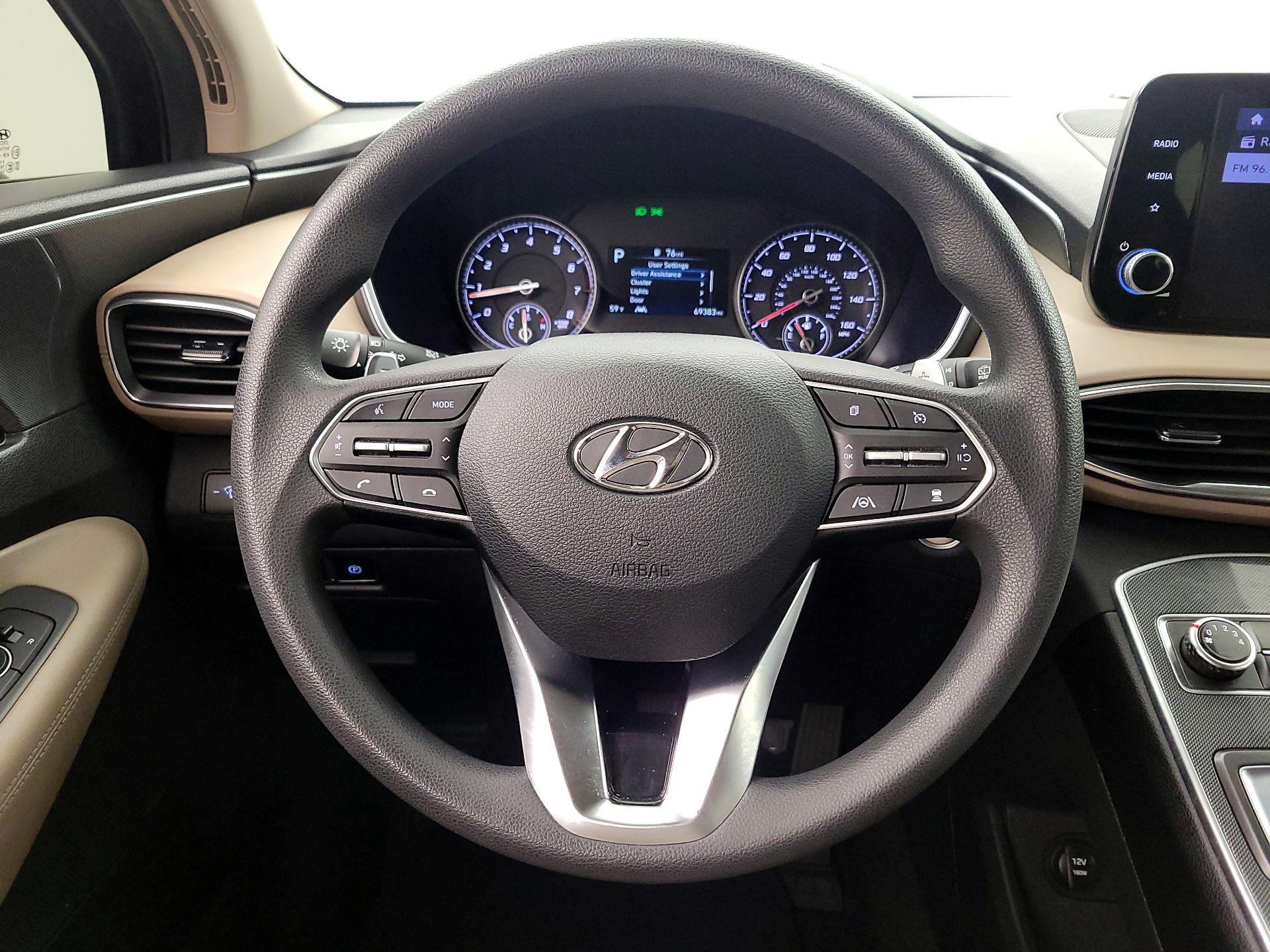 Thumbnail: 2021 Hyundai Santa Fe - 10