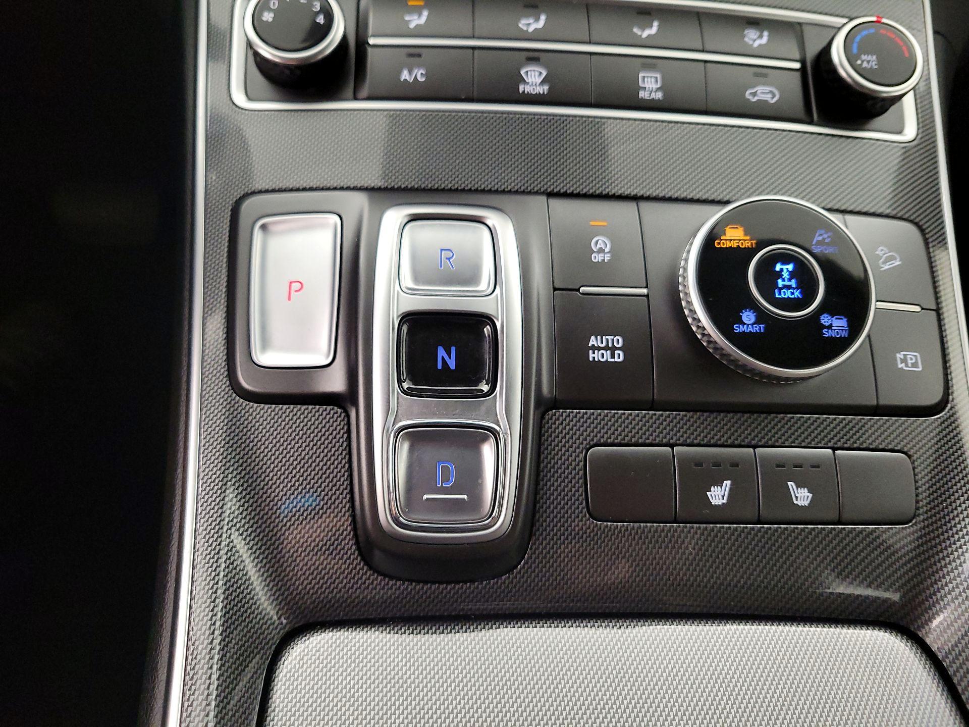 Thumbnail: 2021 Hyundai Santa Fe - 17