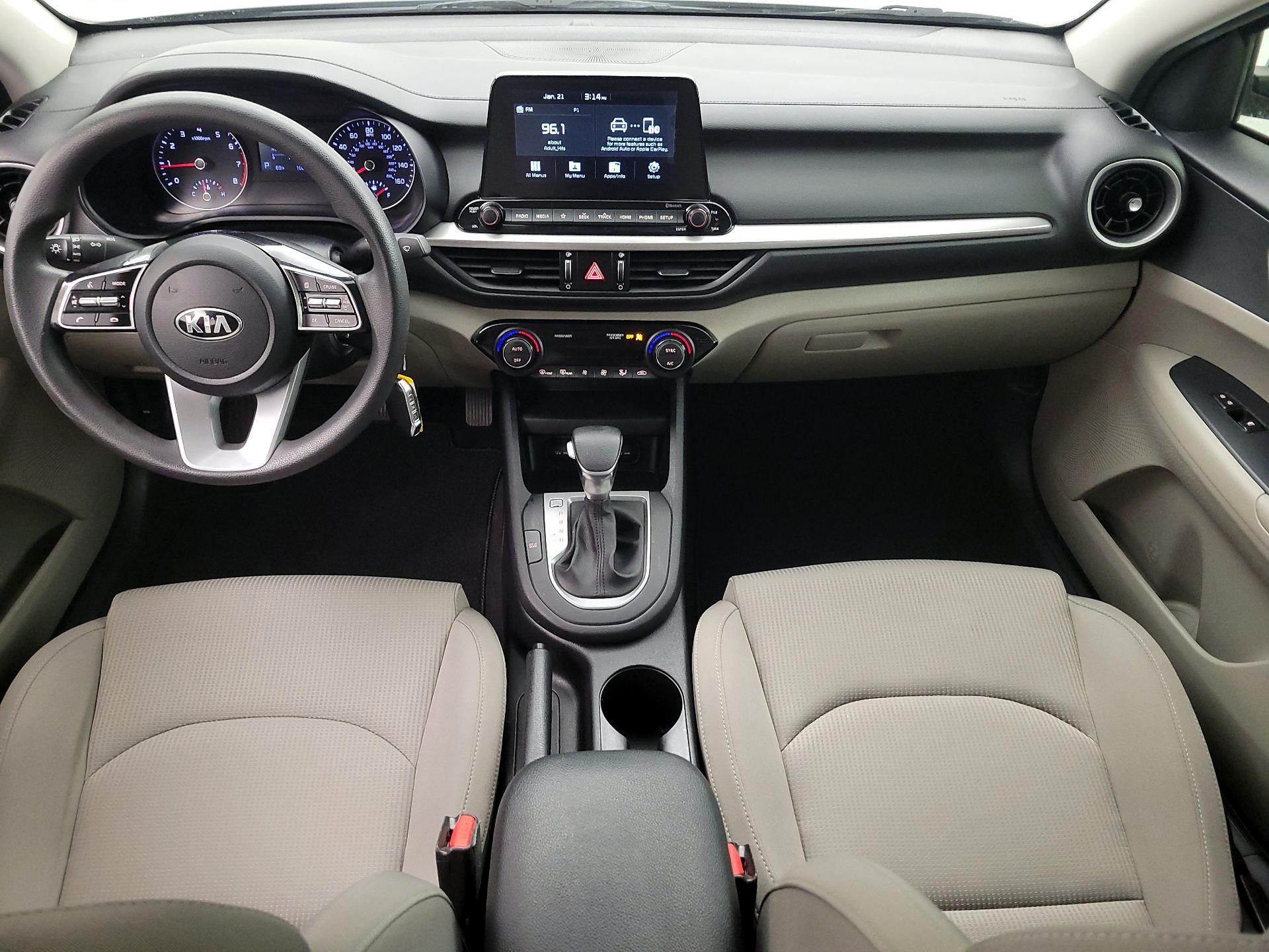 Thumbnail: 2019 Kia Forte - 9