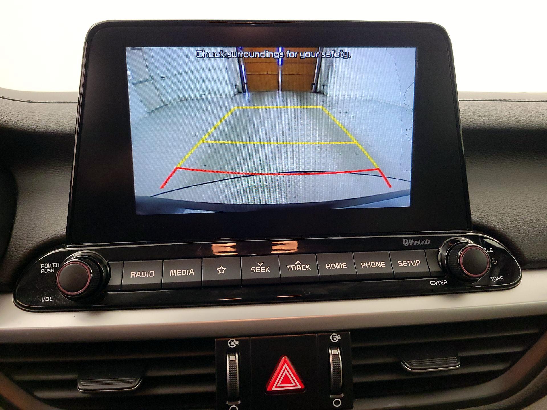 Thumbnail: 2019 Kia Forte - 14