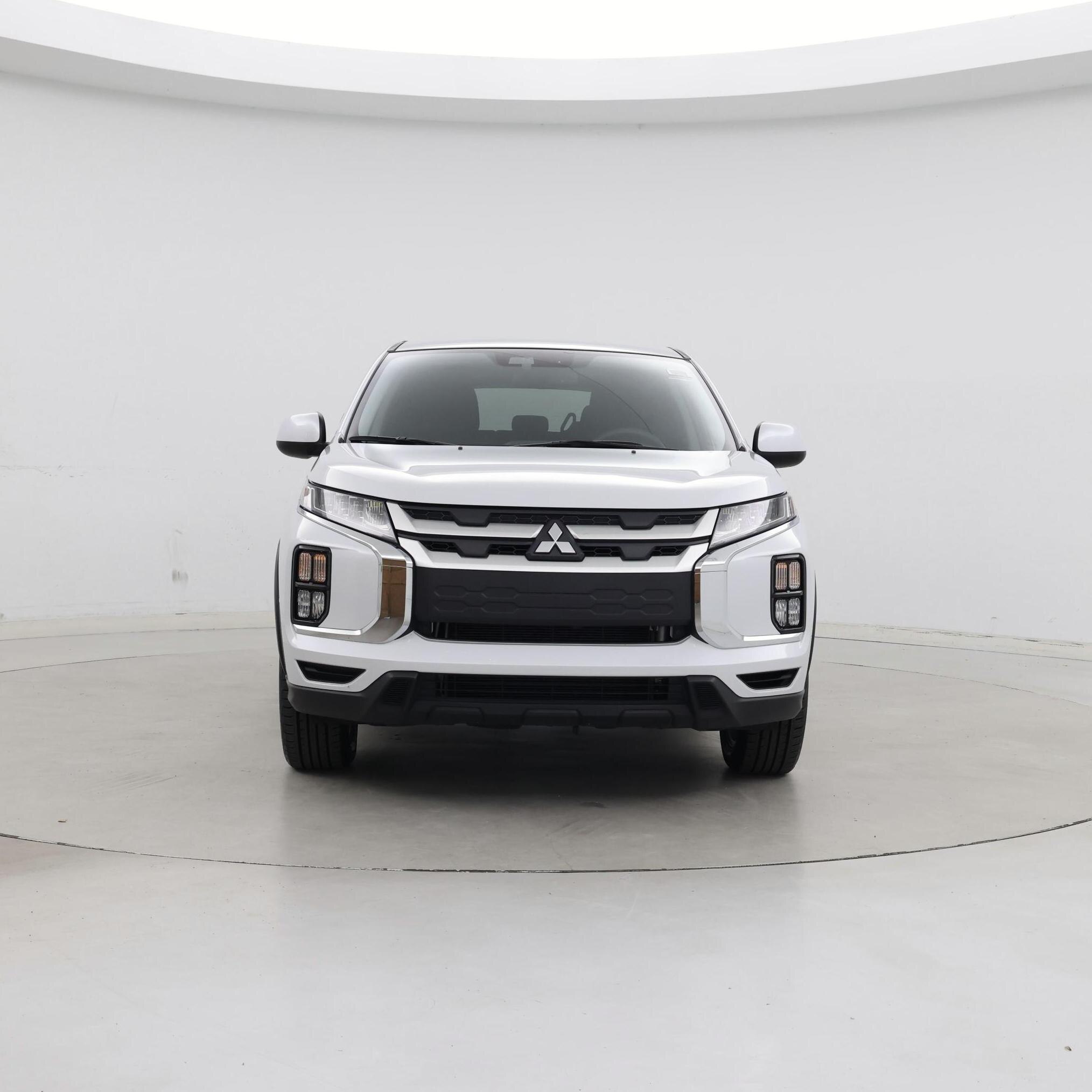 Thumbnail: 2023 Mitsubishi Outlander Sport - 5