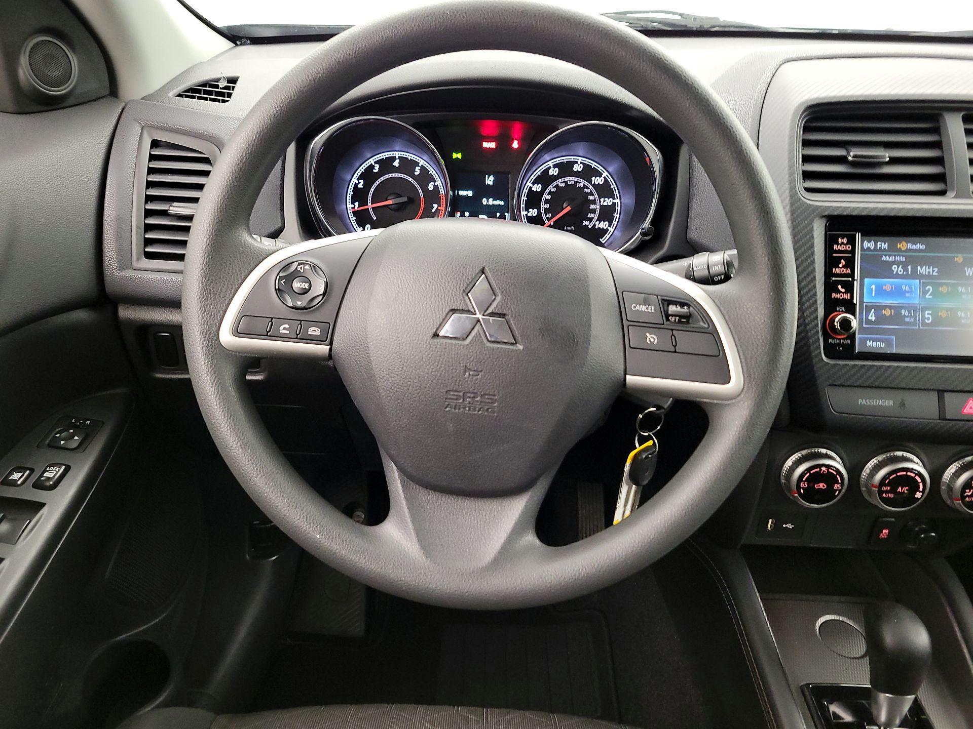 Thumbnail: 2022 Mitsubishi Outlander Sport - 10