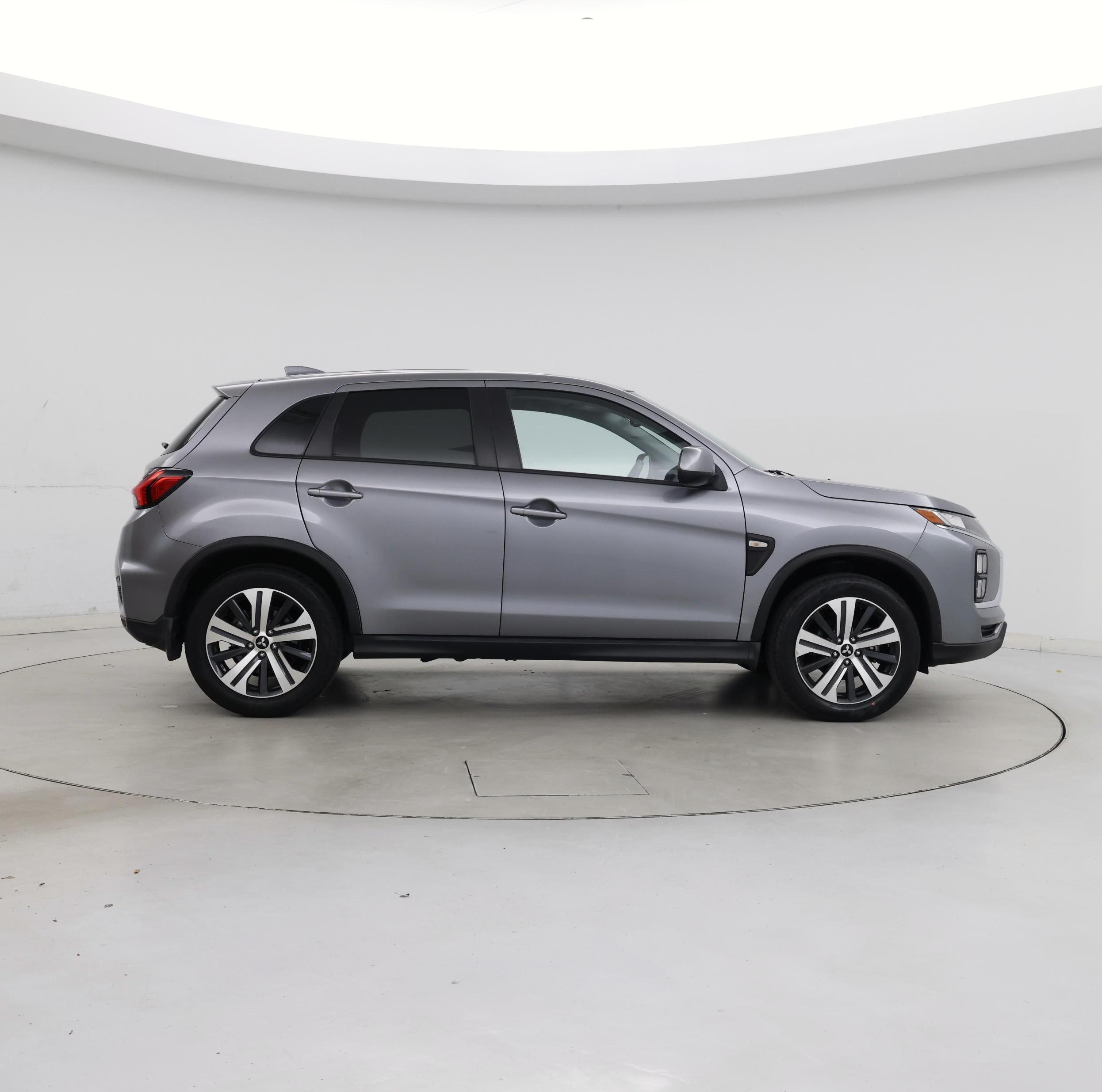 Thumbnail: 2022 Mitsubishi Outlander Sport - 7