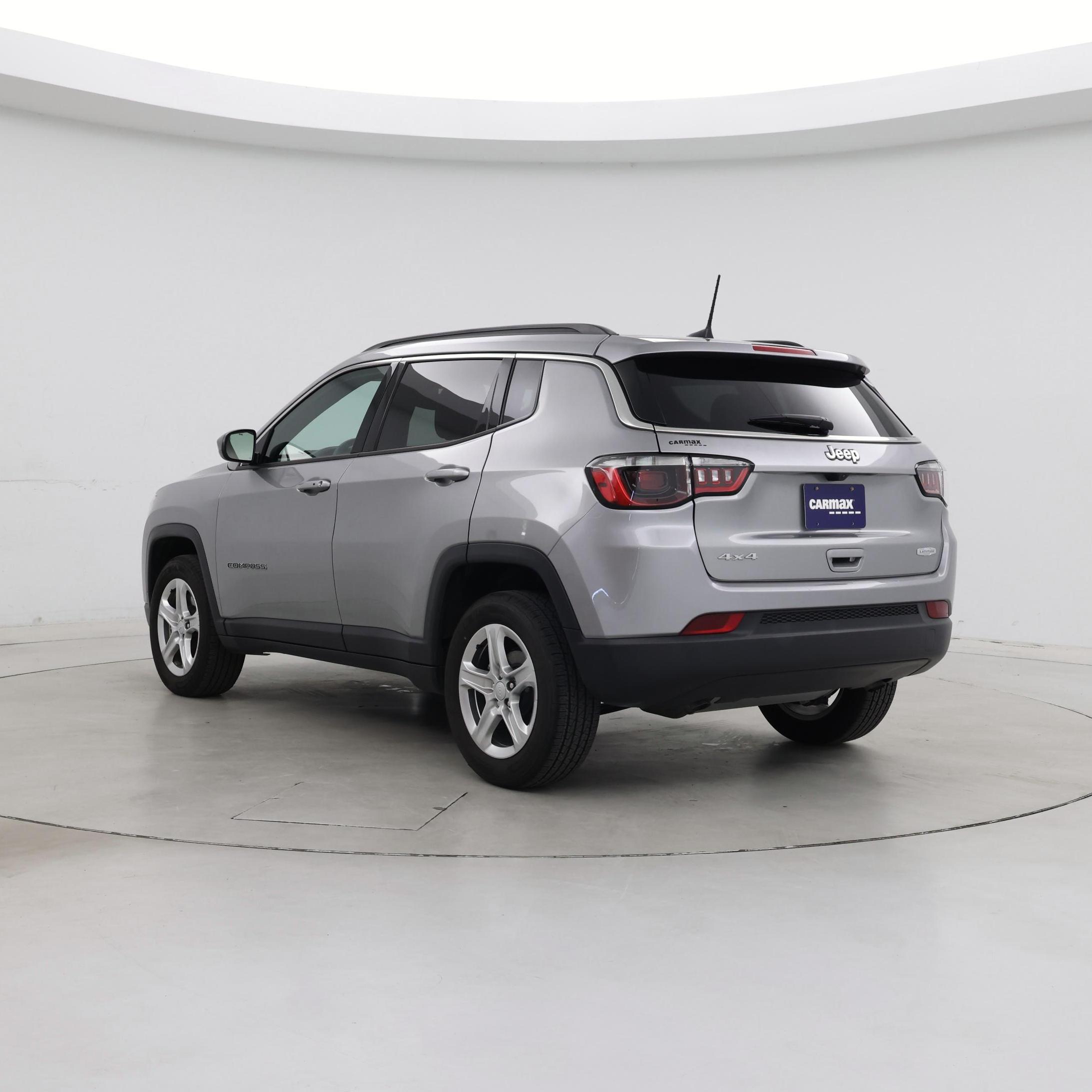 Thumbnail: 2023 Jeep Compass - 2