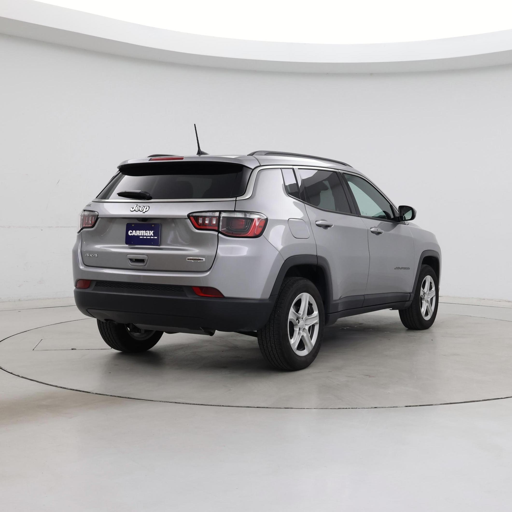 Thumbnail: 2023 Jeep Compass - 8