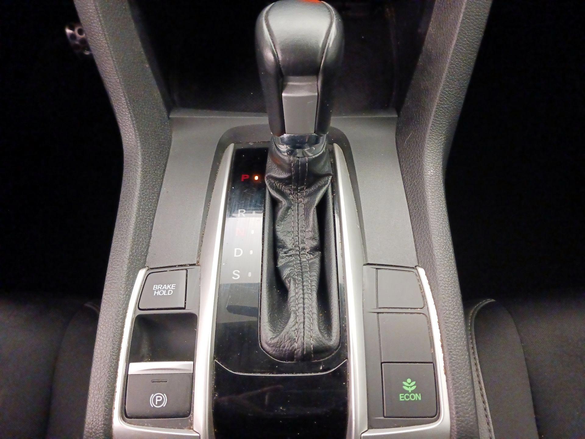 Thumbnail: 2020 Honda Civic - 17