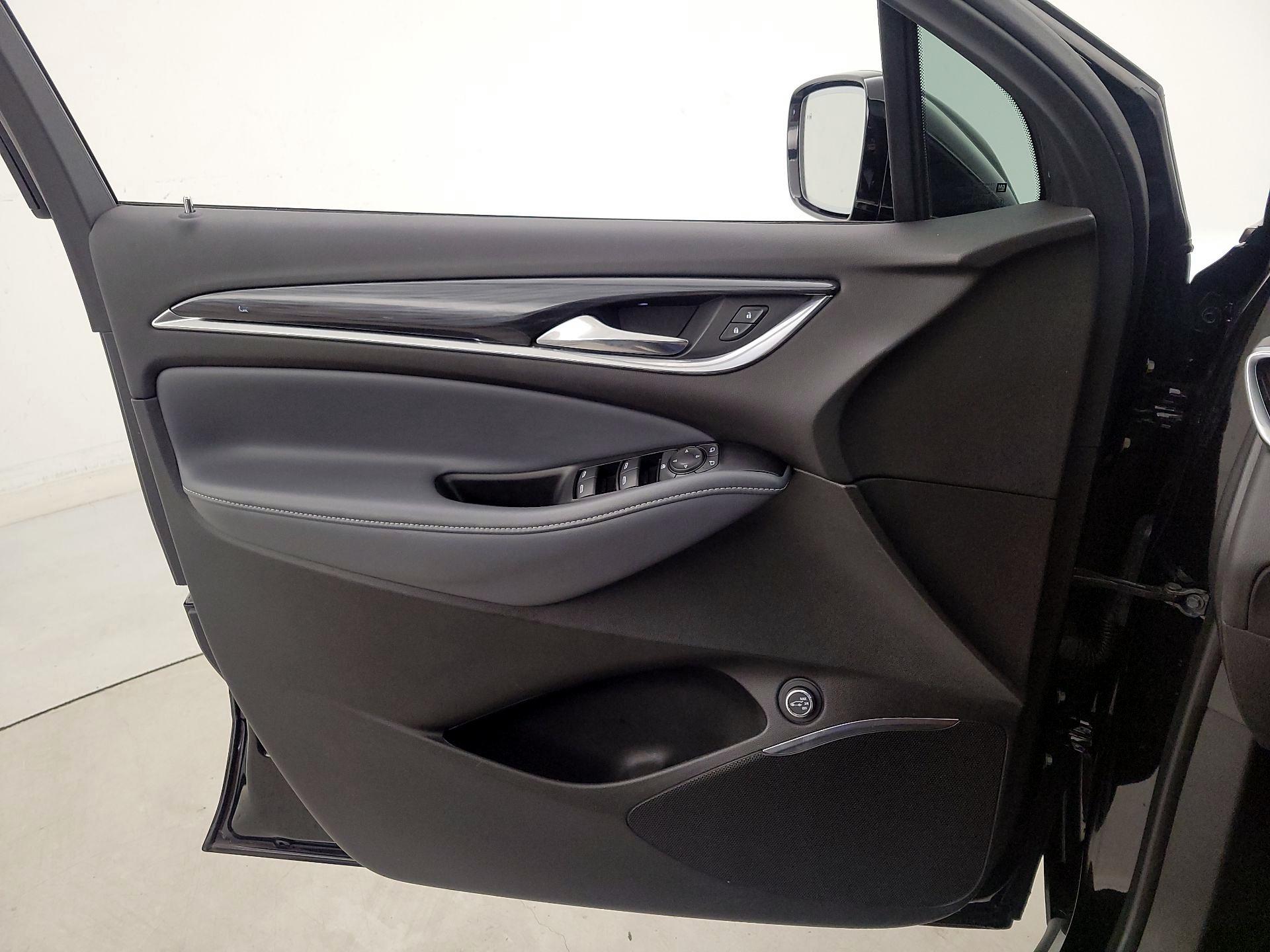 Thumbnail: 2023 Buick Enclave - 12