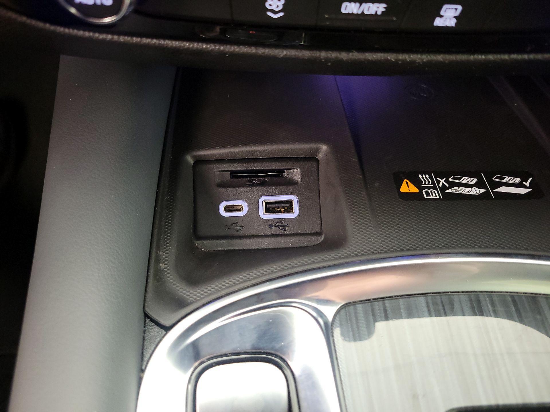 Thumbnail: 2023 Buick Enclave - 18