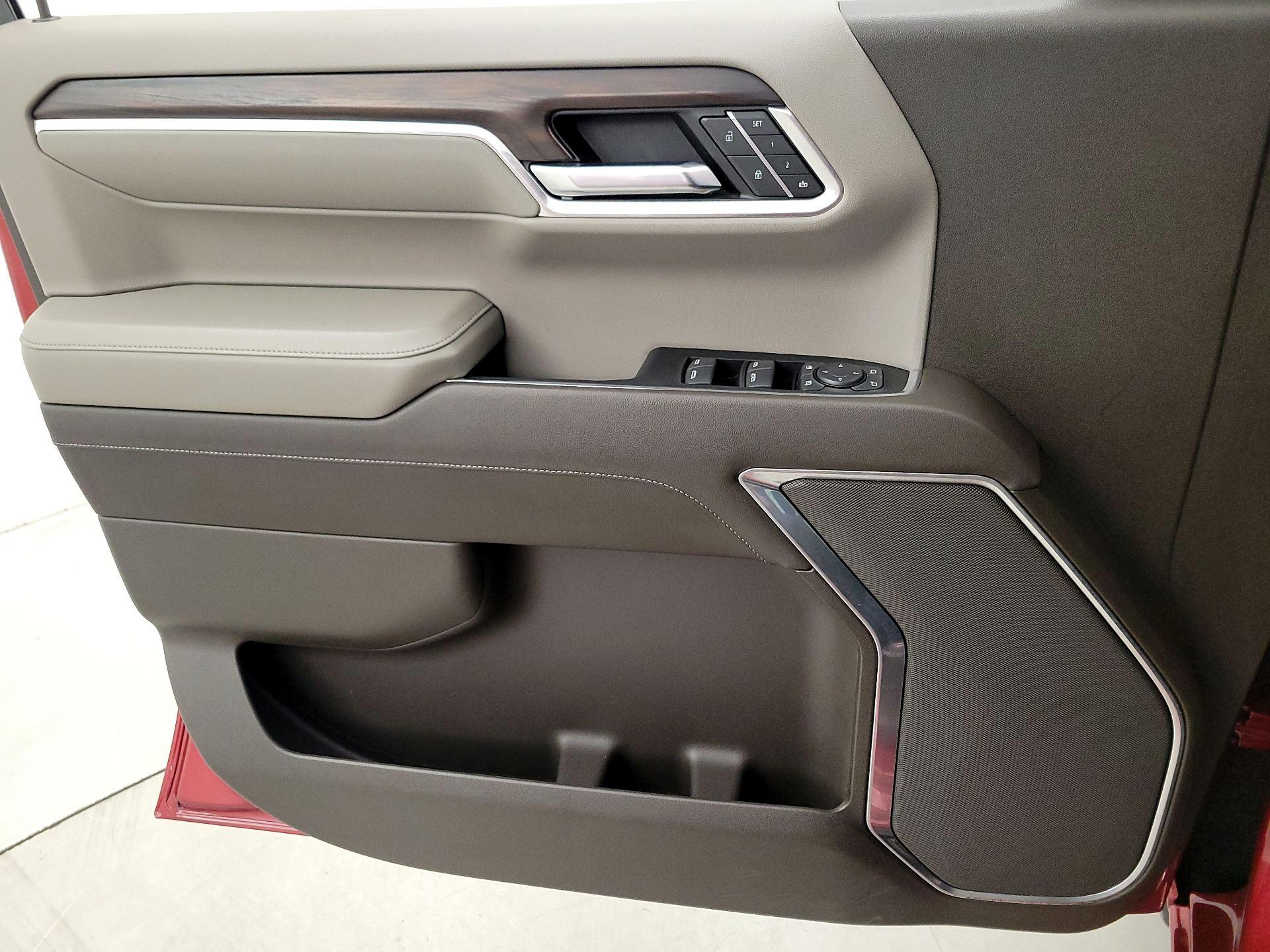 Thumbnail: 2022 GMC Sierra 1500 - 12