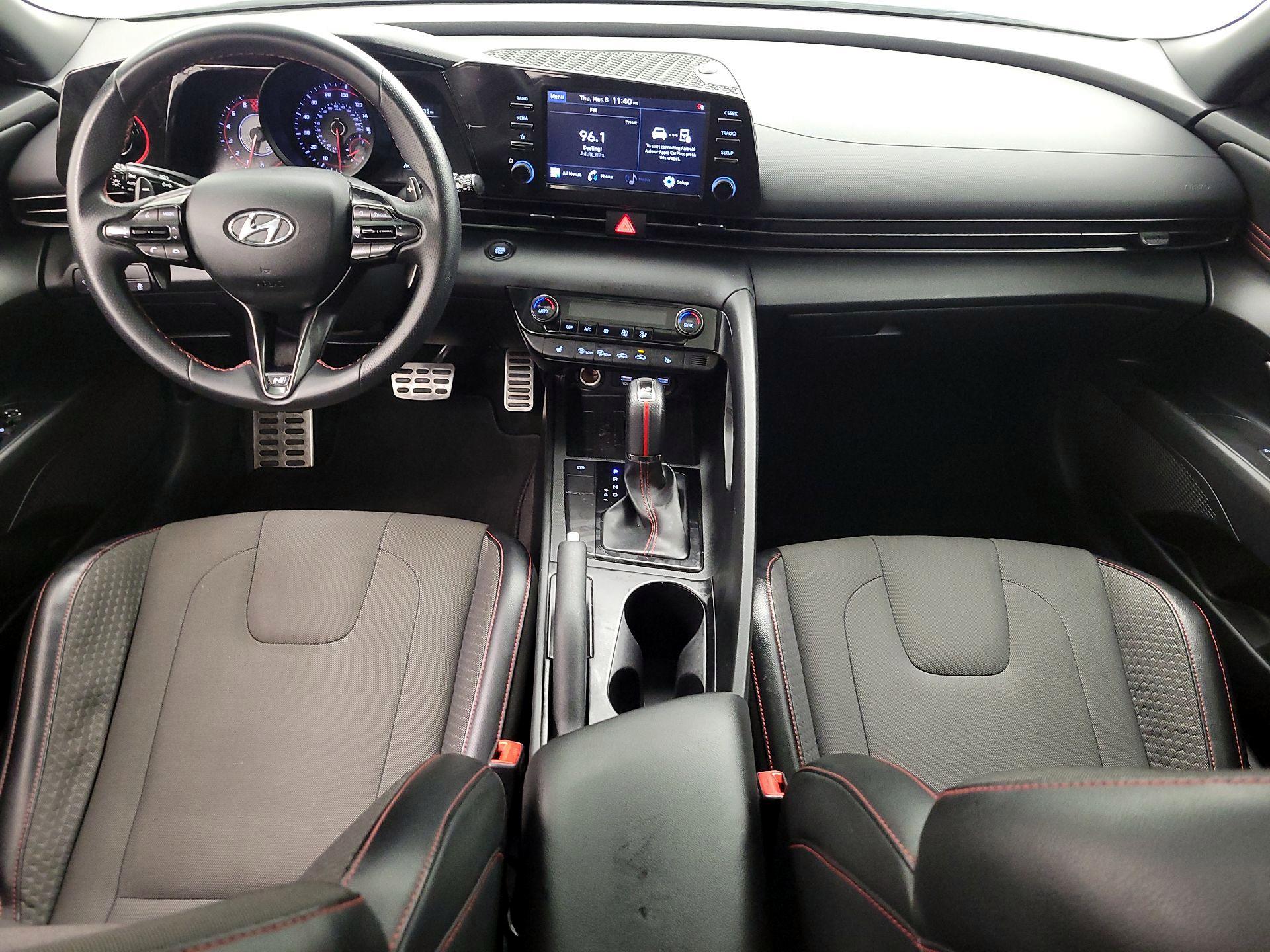 Thumbnail: 2022 Hyundai Elantra - 9