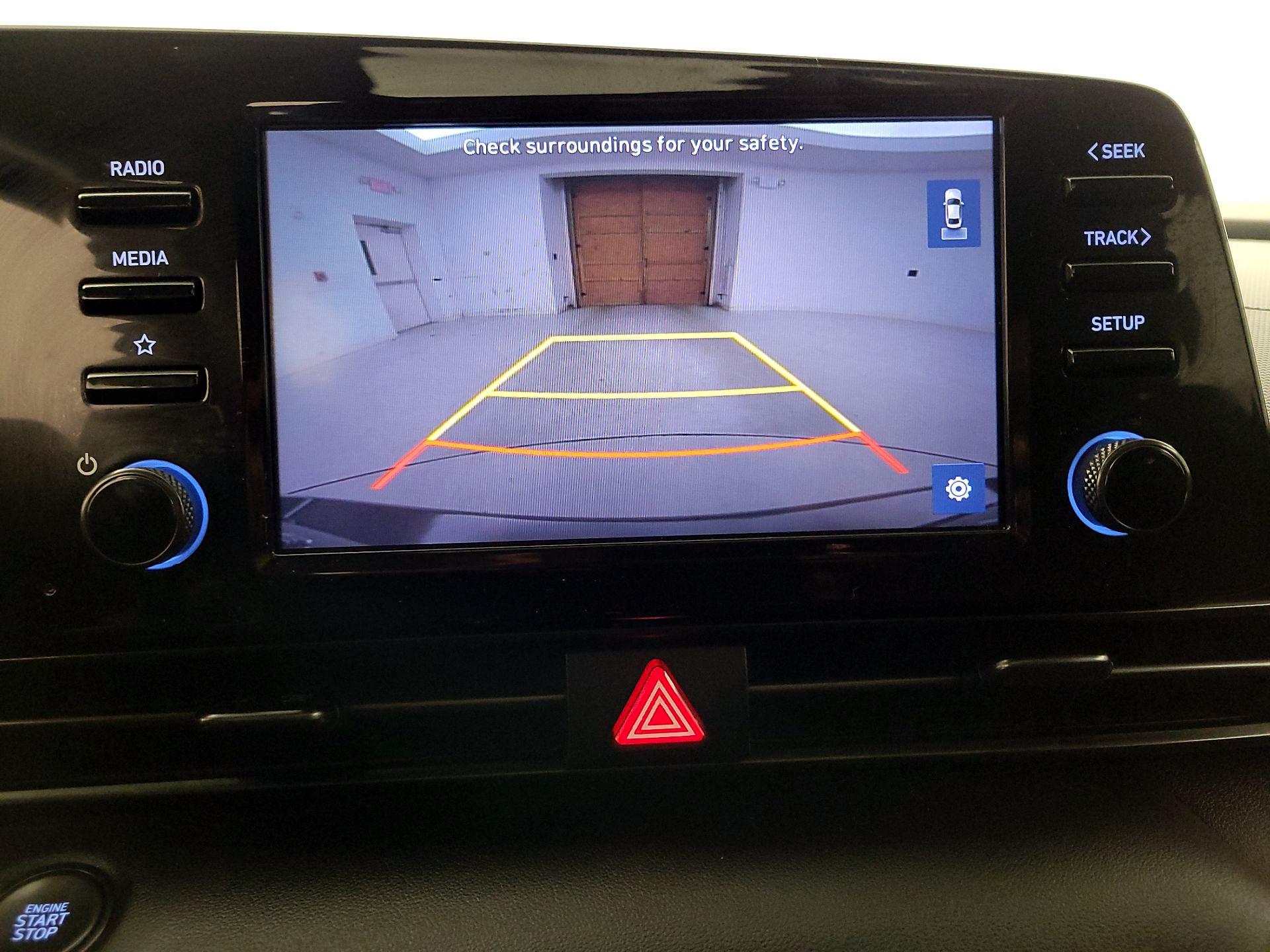 Thumbnail: 2022 Hyundai Elantra - 14