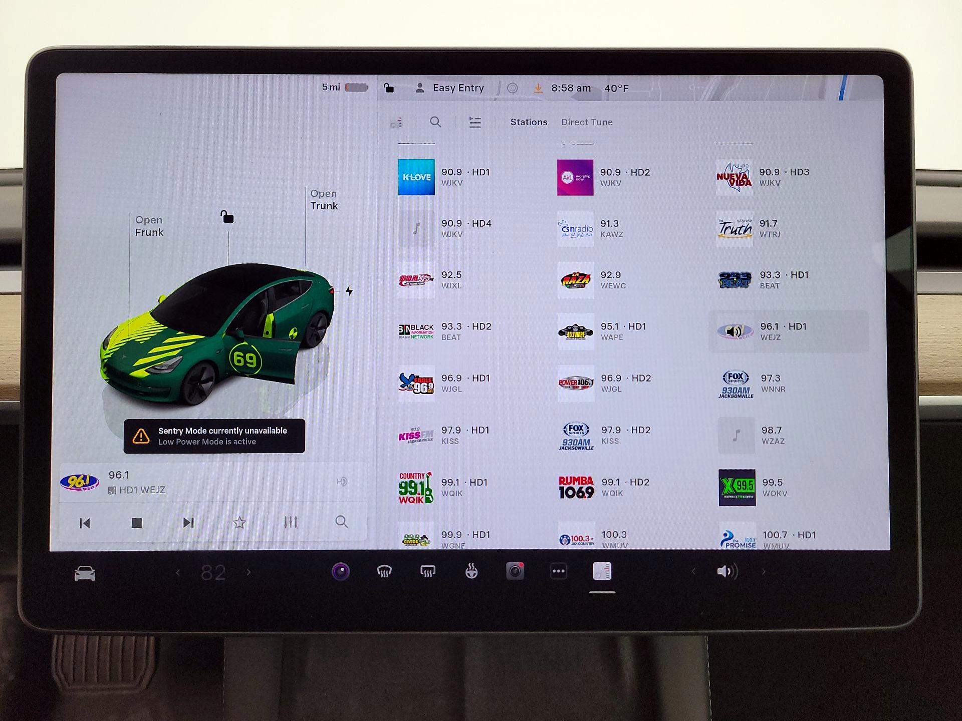 Thumbnail: 2023 Tesla Model 3 - 15