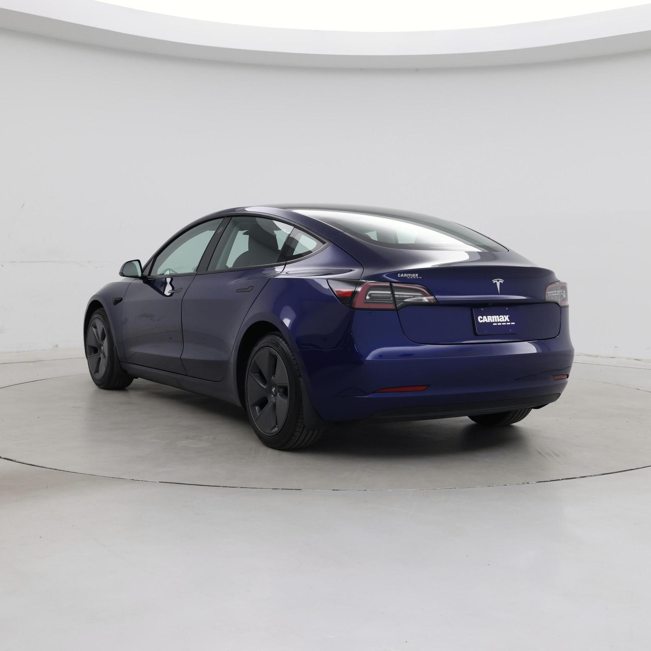 Thumbnail: 2023 Tesla Model 3 - 2