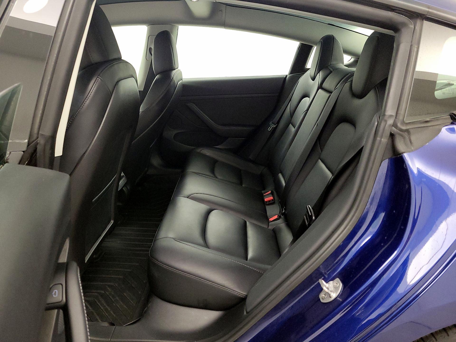 Thumbnail: 2023 Tesla Model 3 - 20