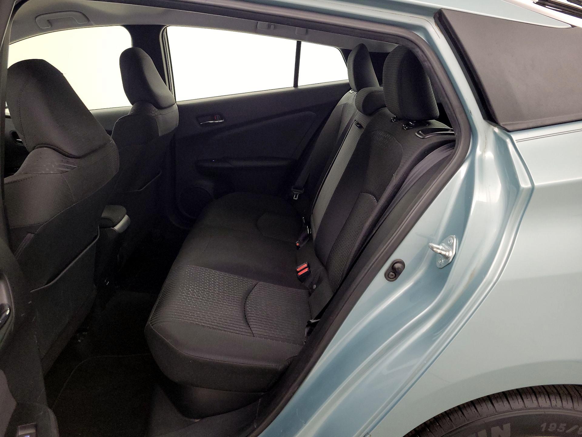 Thumbnail: 2016 Toyota Prius - 19