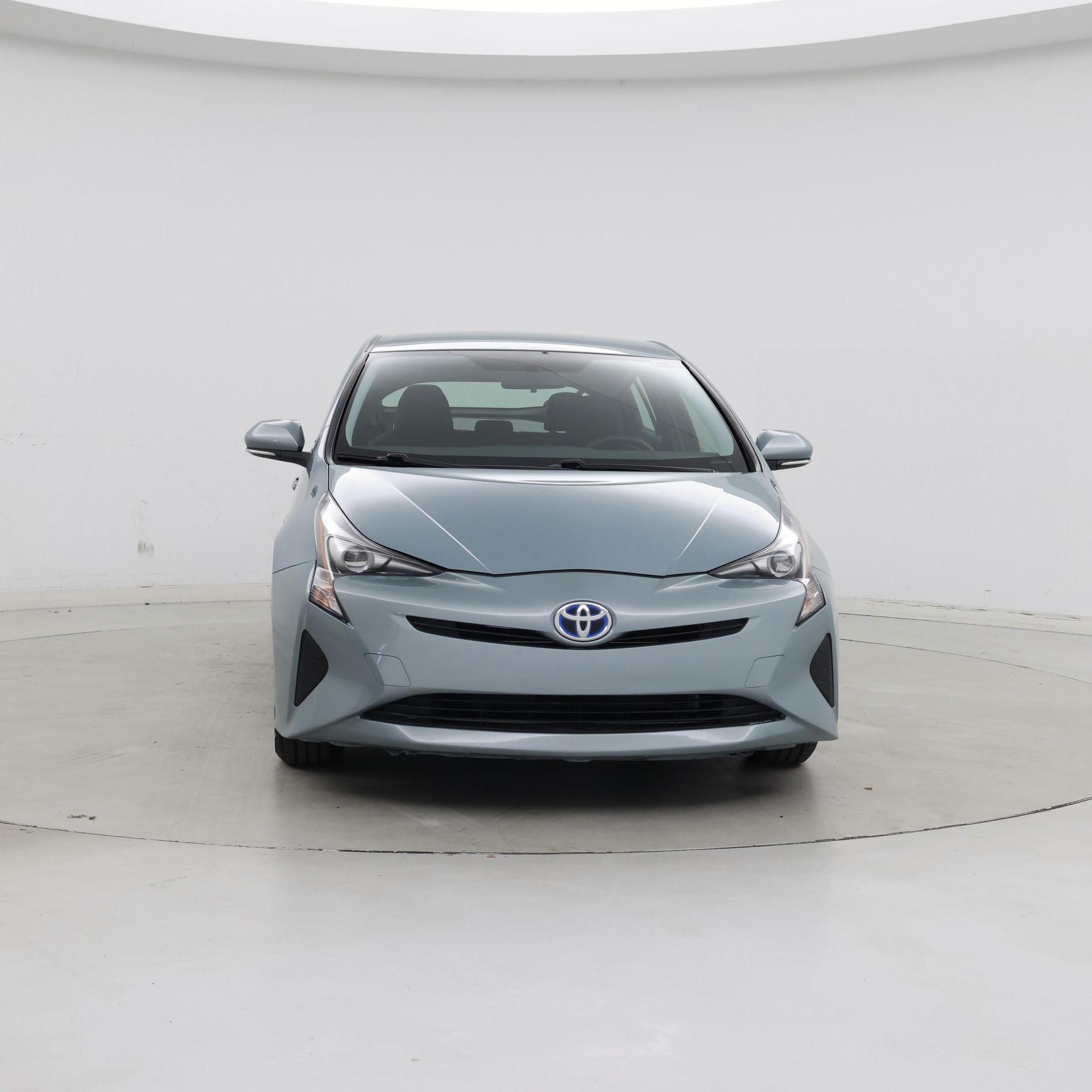 Thumbnail: 2016 Toyota Prius - 5