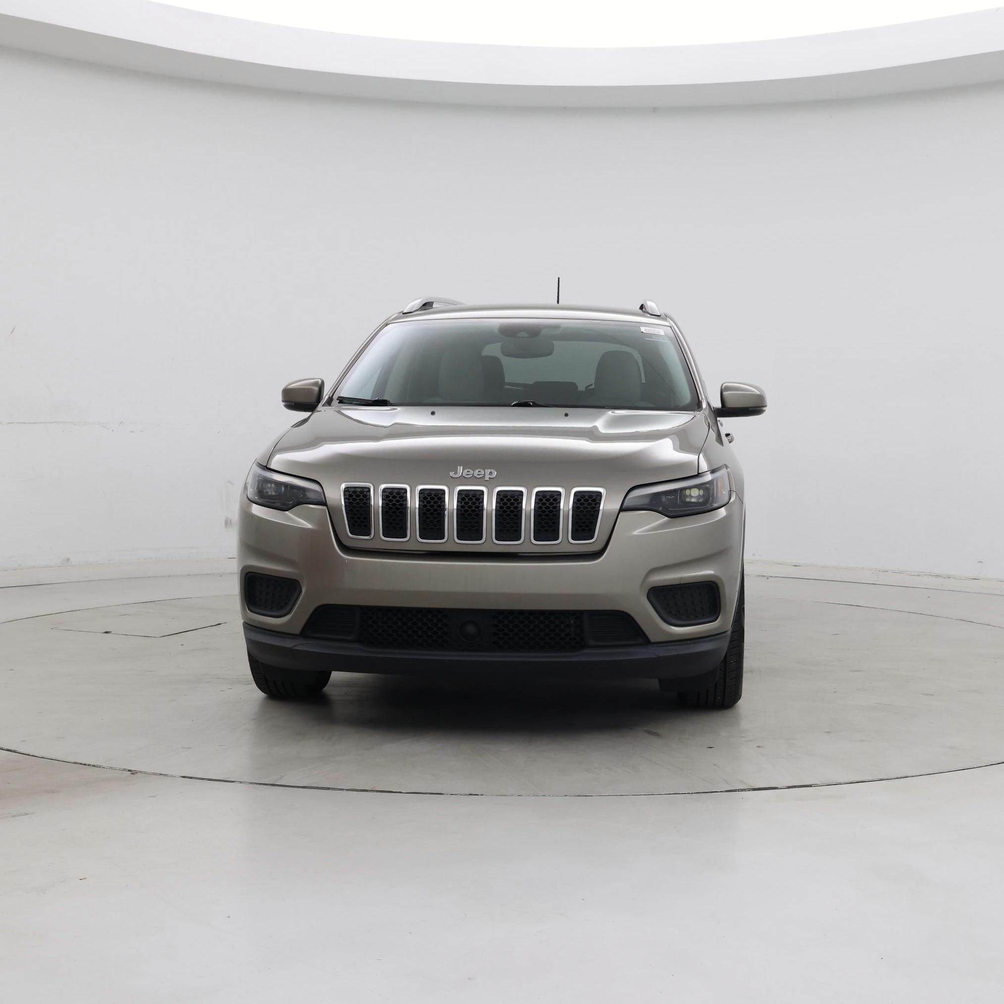Thumbnail: 2021 Jeep Cherokee - 5