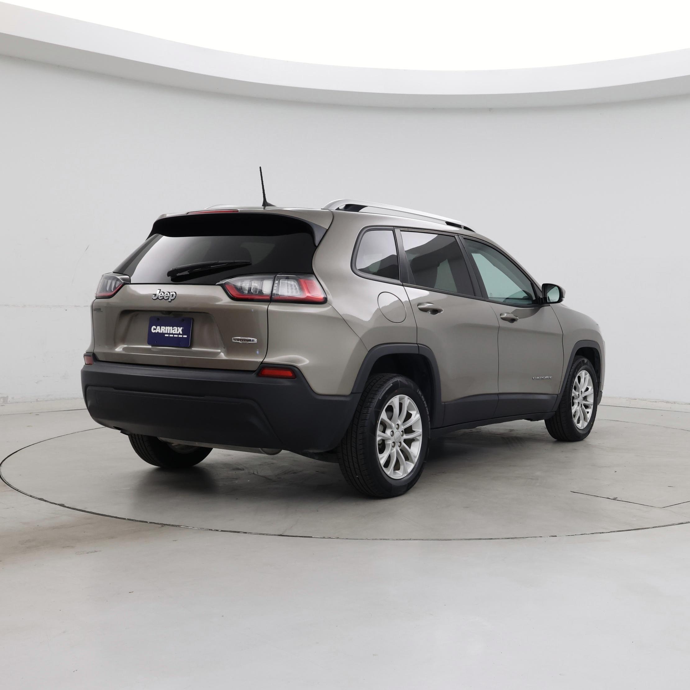 Thumbnail: 2021 Jeep Cherokee - 8