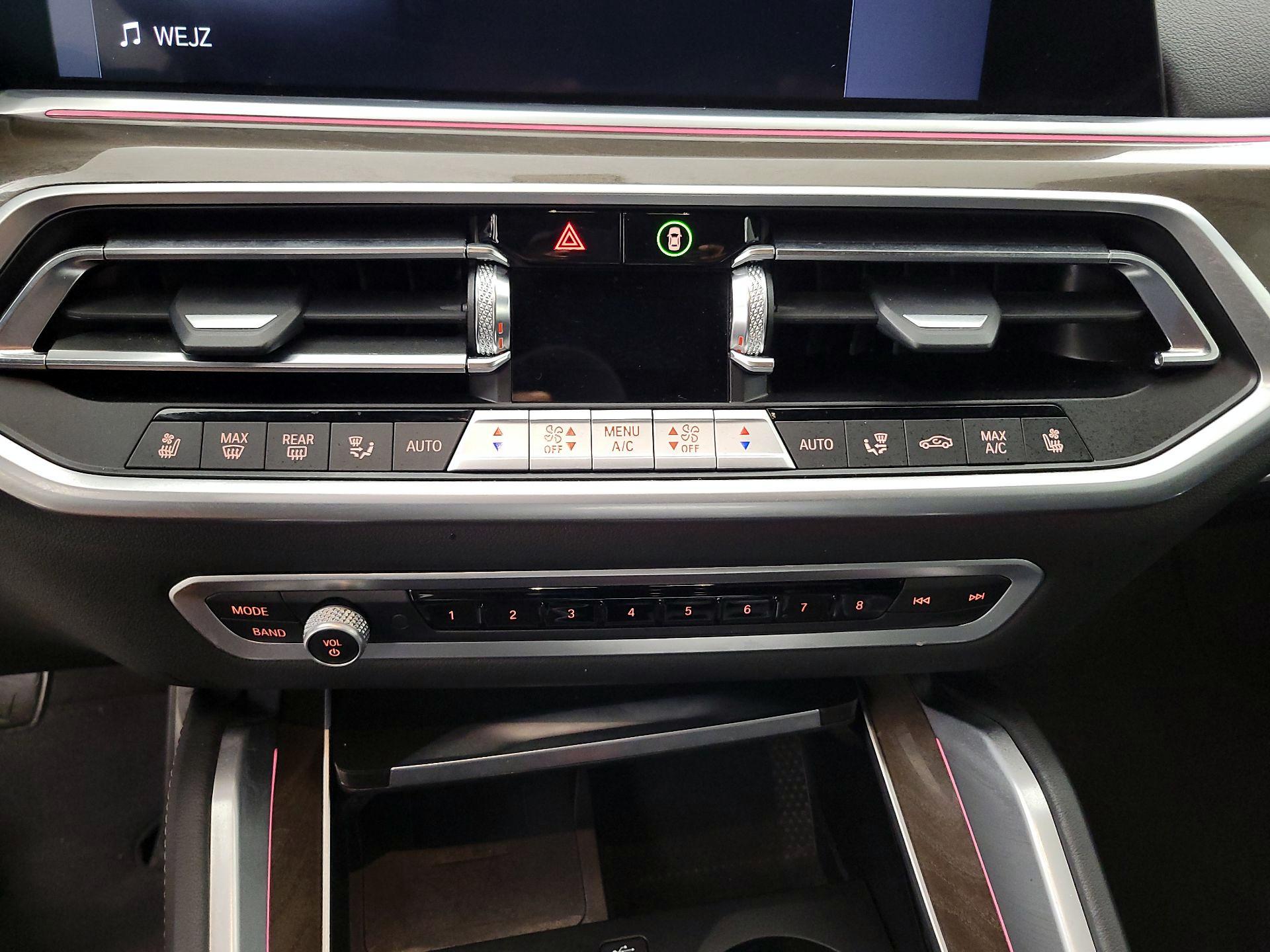 Thumbnail: 2023 BMW X6 - 17