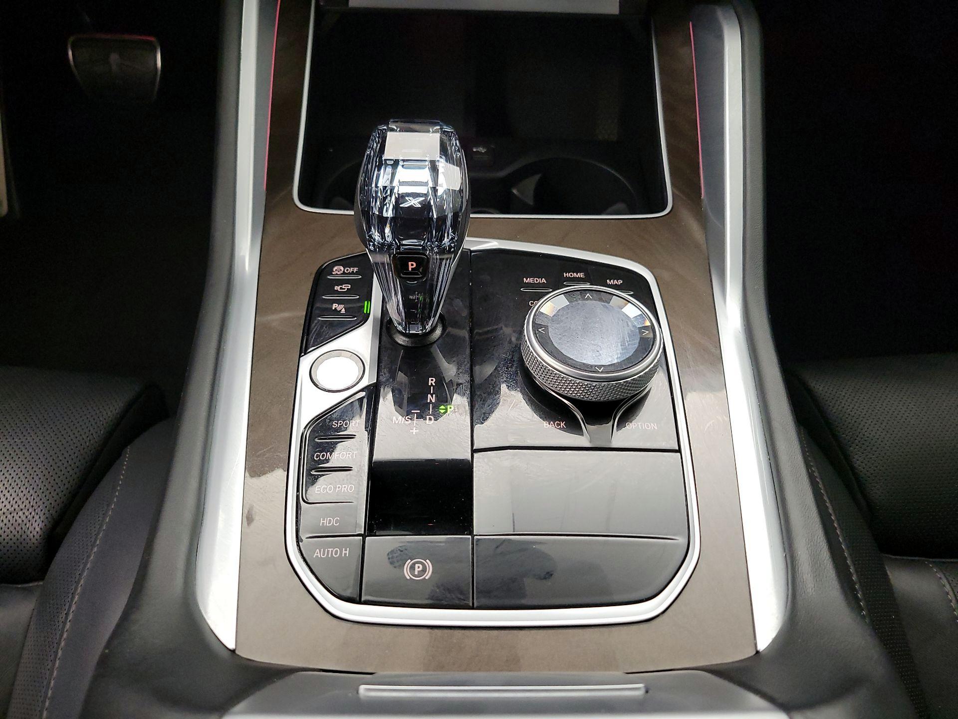 Thumbnail: 2023 BMW X6 - 18