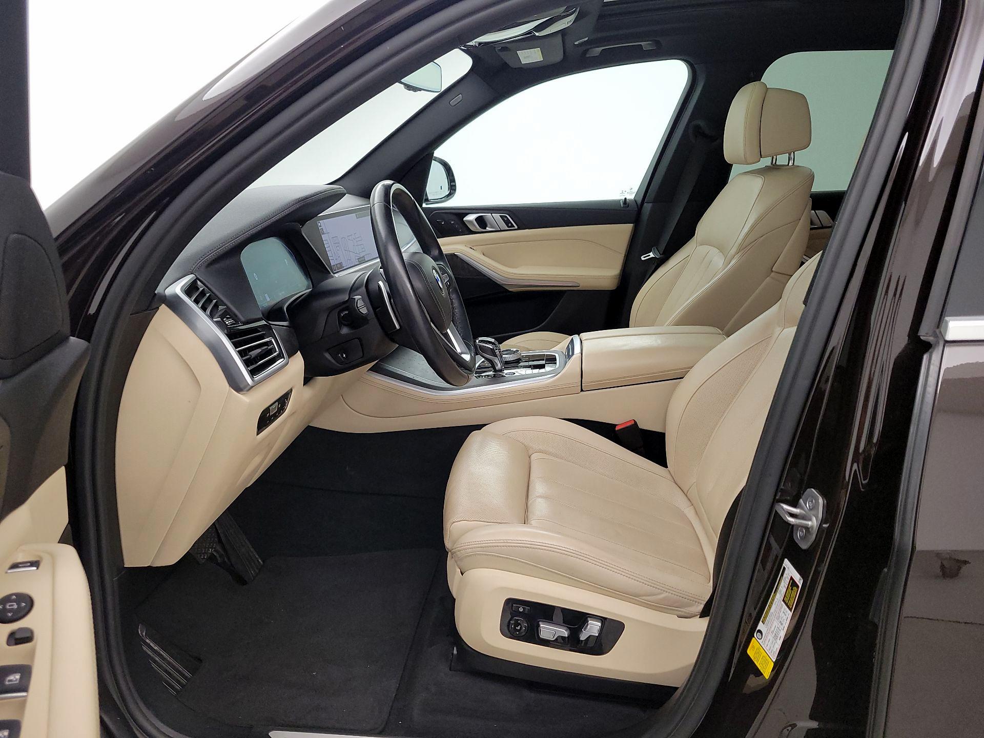 Thumbnail: 2022 BMW X5 - 11