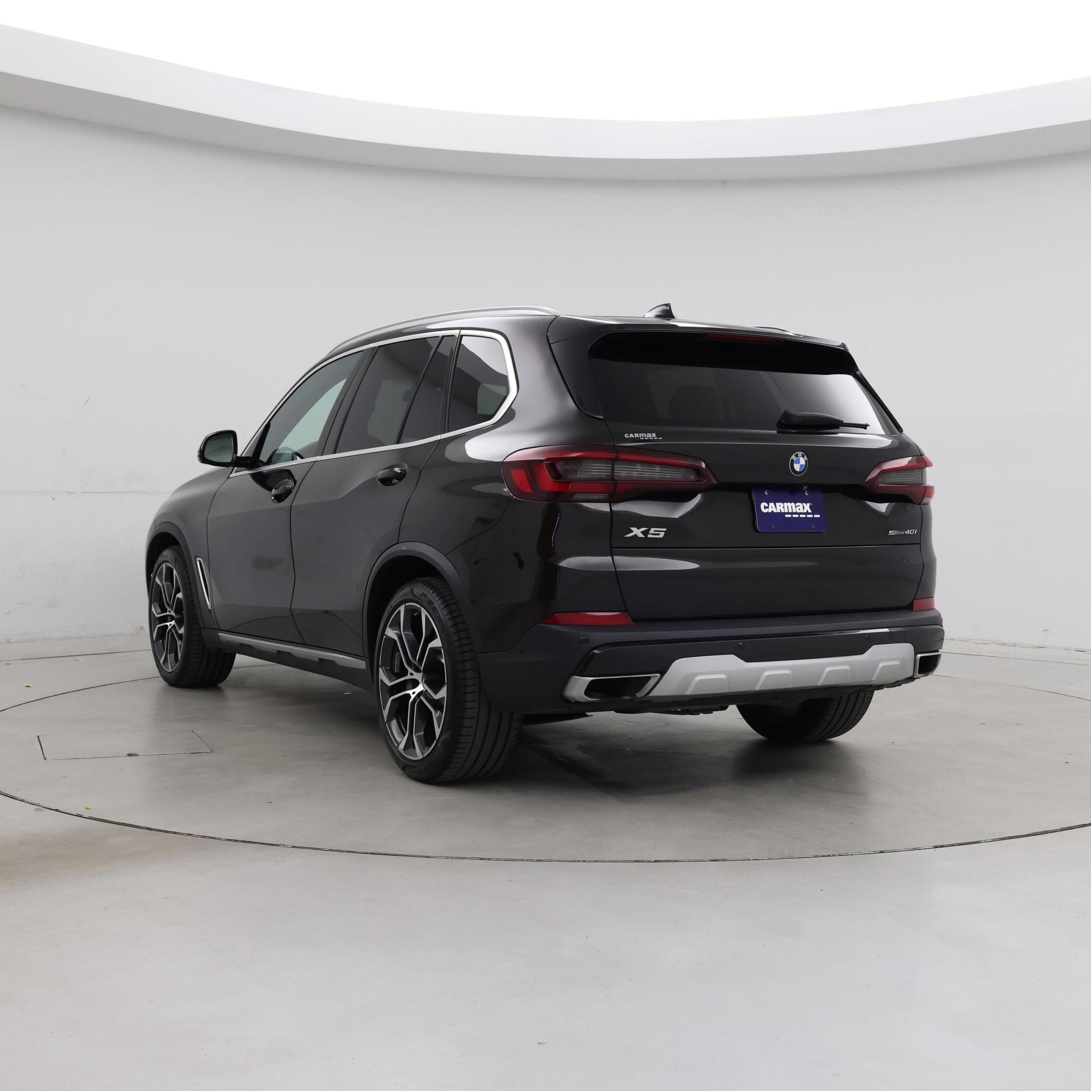 Thumbnail: 2022 BMW X5 - 2