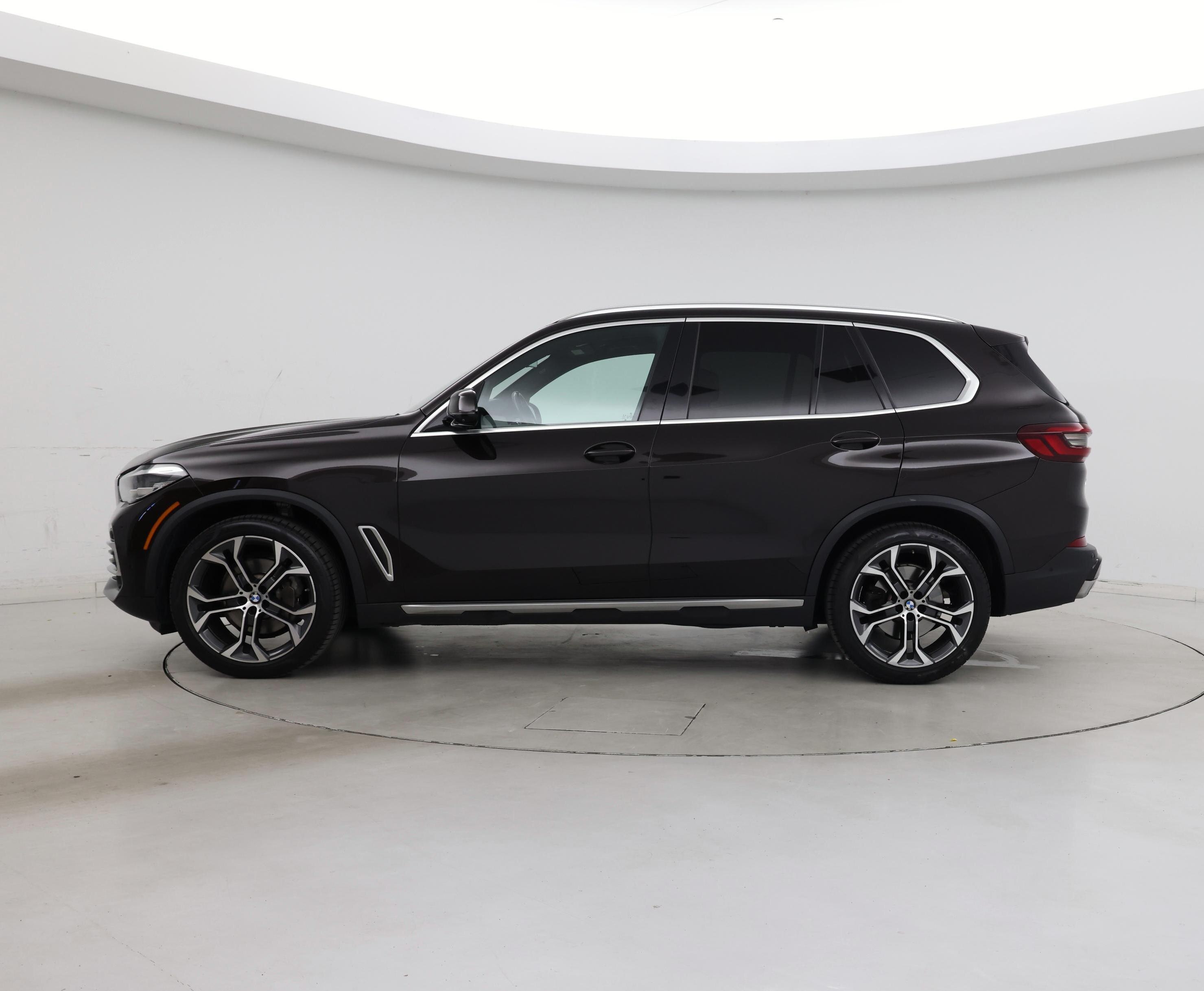Thumbnail: 2022 BMW X5 - 3