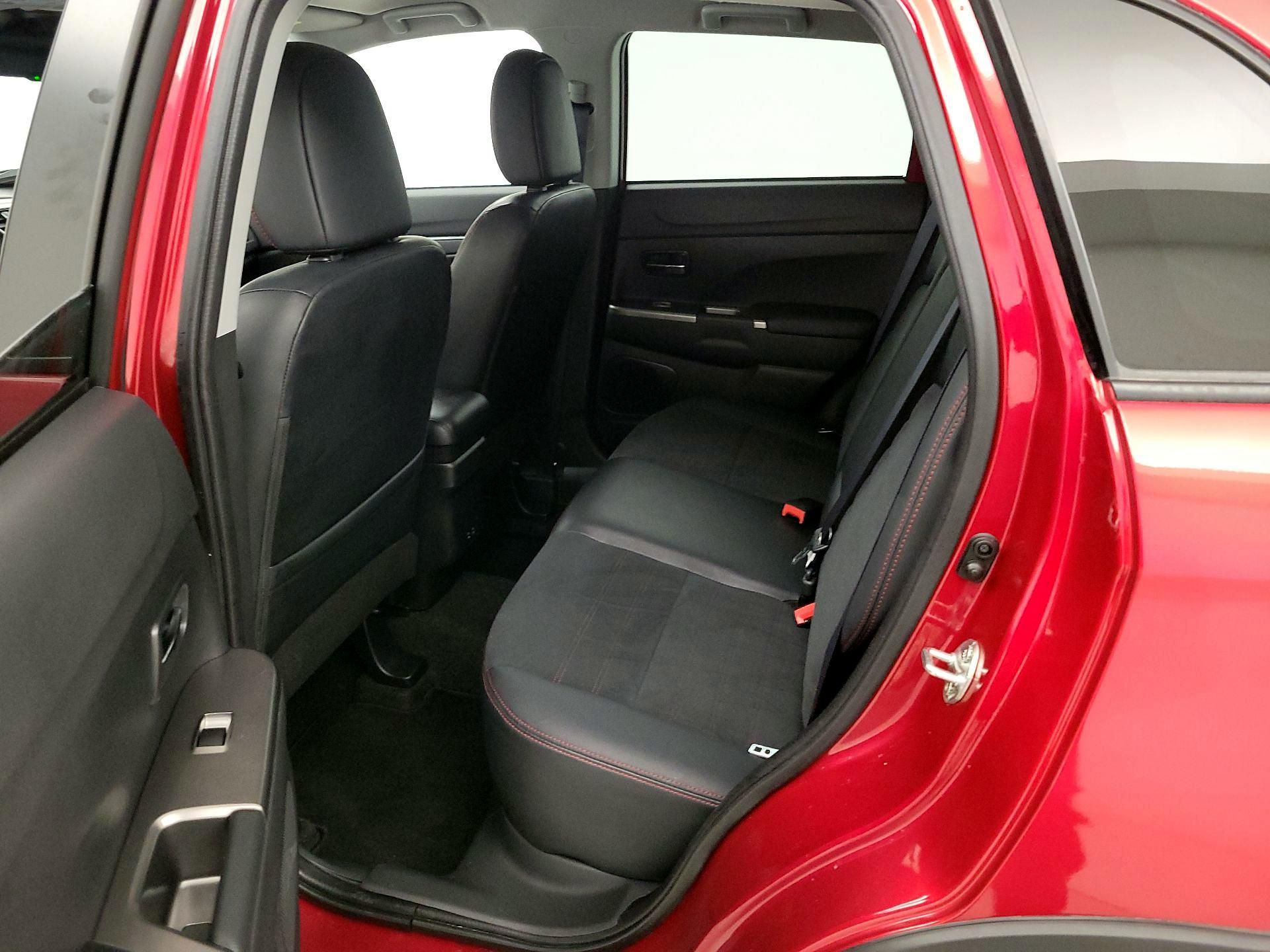 Thumbnail: 2022 Mitsubishi Outlander Sport - 19