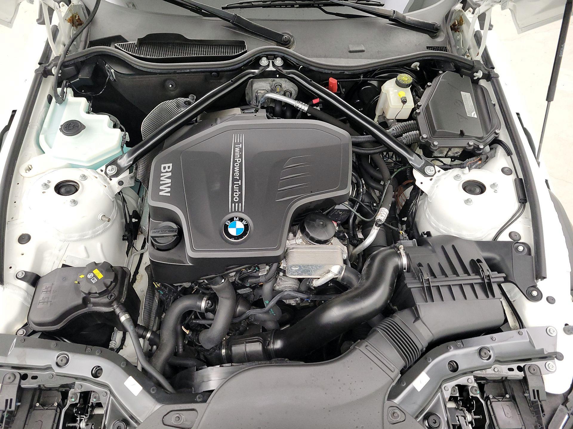 Thumbnail: 2015 BMW Z4 - 18