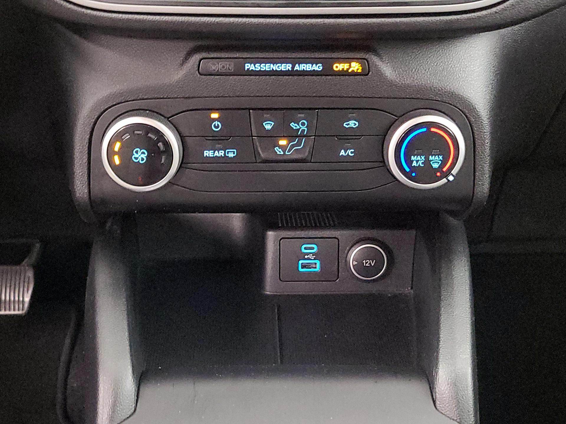 Thumbnail: 2020 Ford Escape - 16