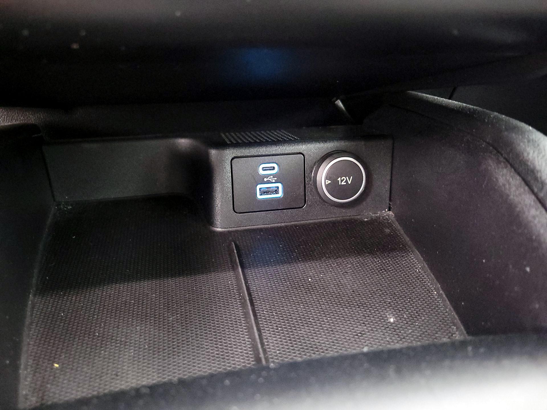 Thumbnail: 2020 Ford Escape - 18