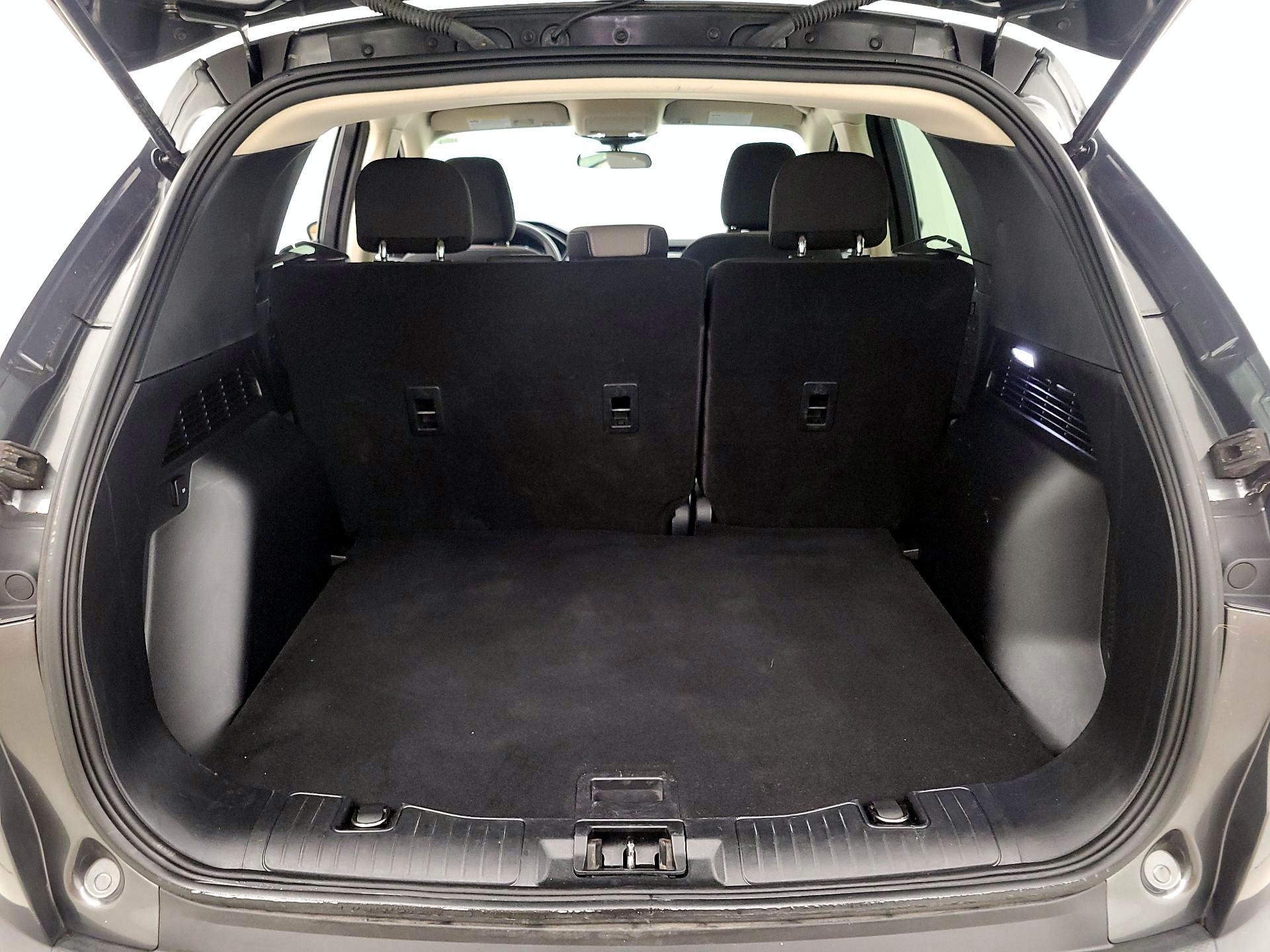 Thumbnail: 2020 Ford Escape - 20