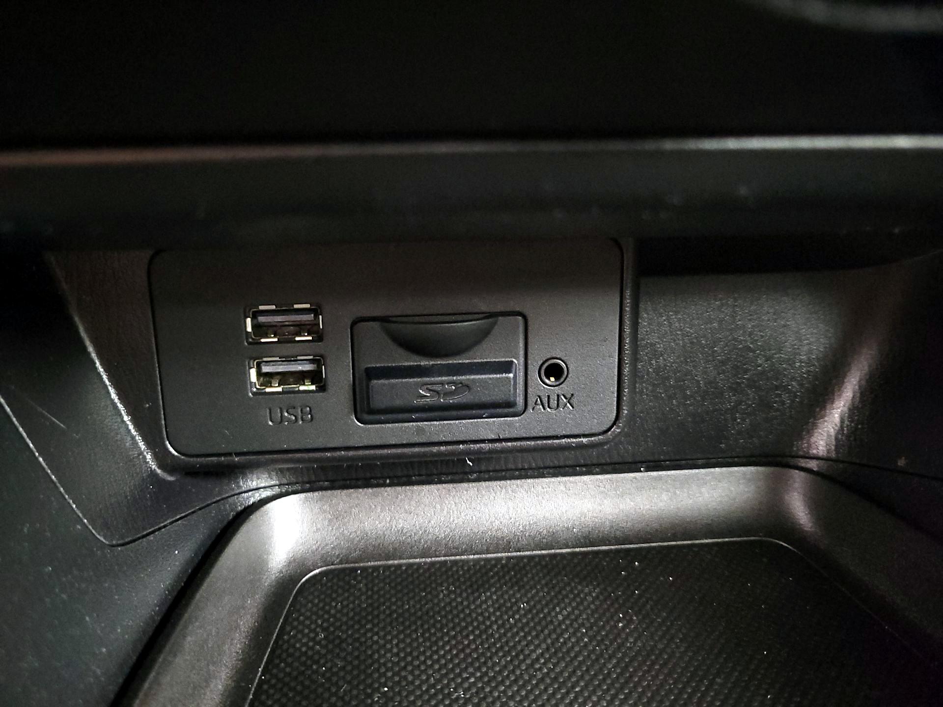 Thumbnail: 2017 Mazda Mazda3 - 18