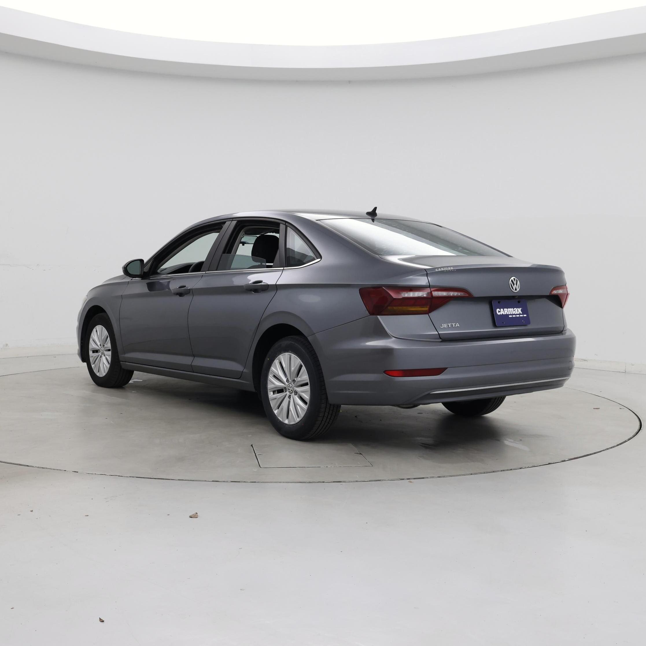 Thumbnail: 2019 Volkswagen Jetta - 2
