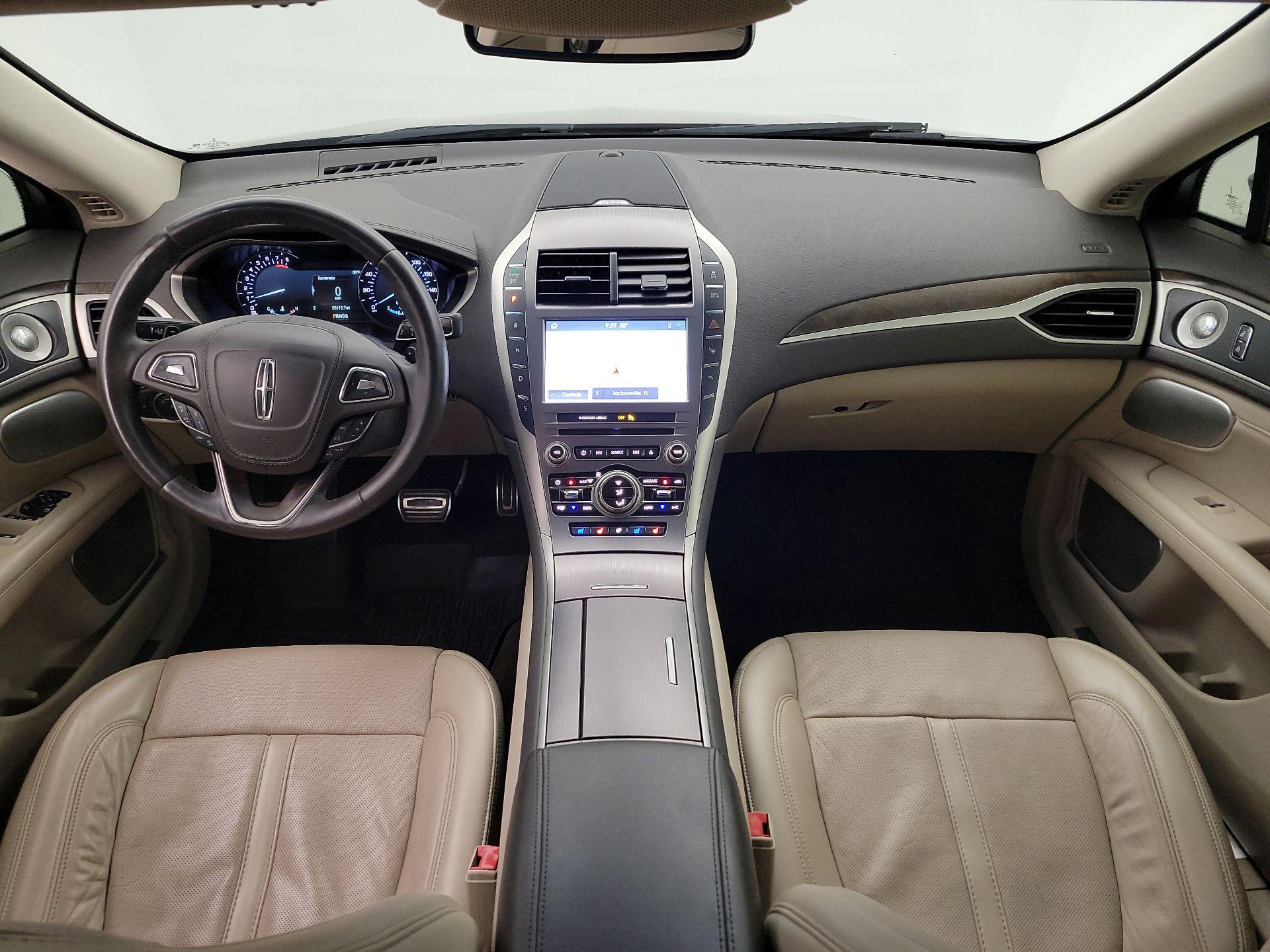 Thumbnail: 2020 Lincoln MKZ - 9