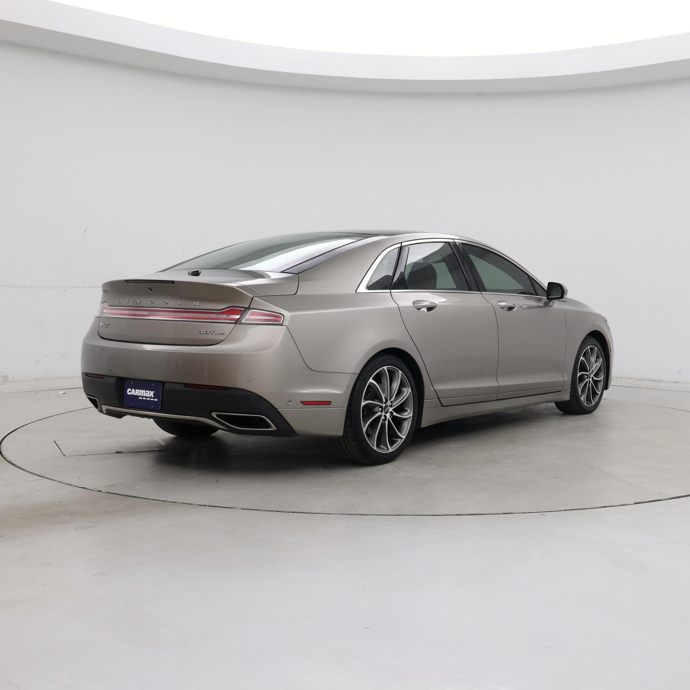 Thumbnail: 2020 Lincoln MKZ - 8
