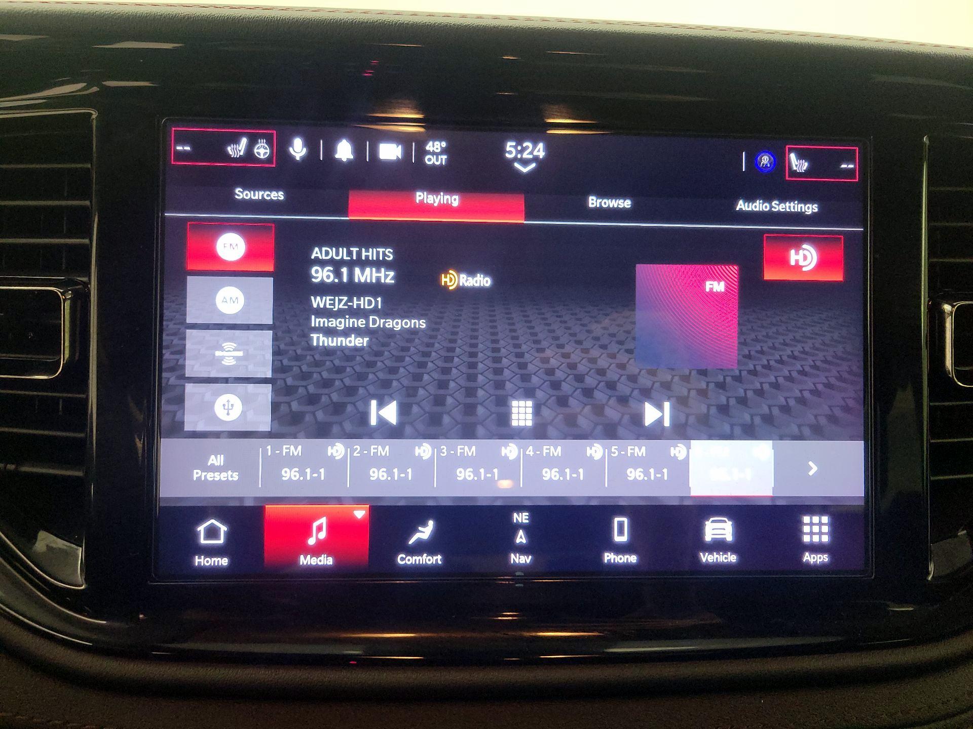 Thumbnail: 2022 Dodge Durango - 15