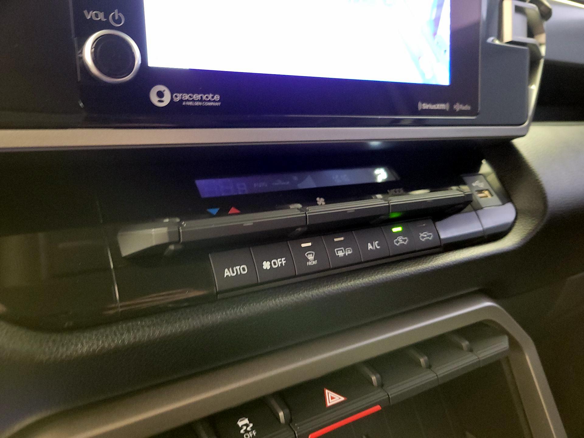 Thumbnail: 2024 Toyota Tundra - 16