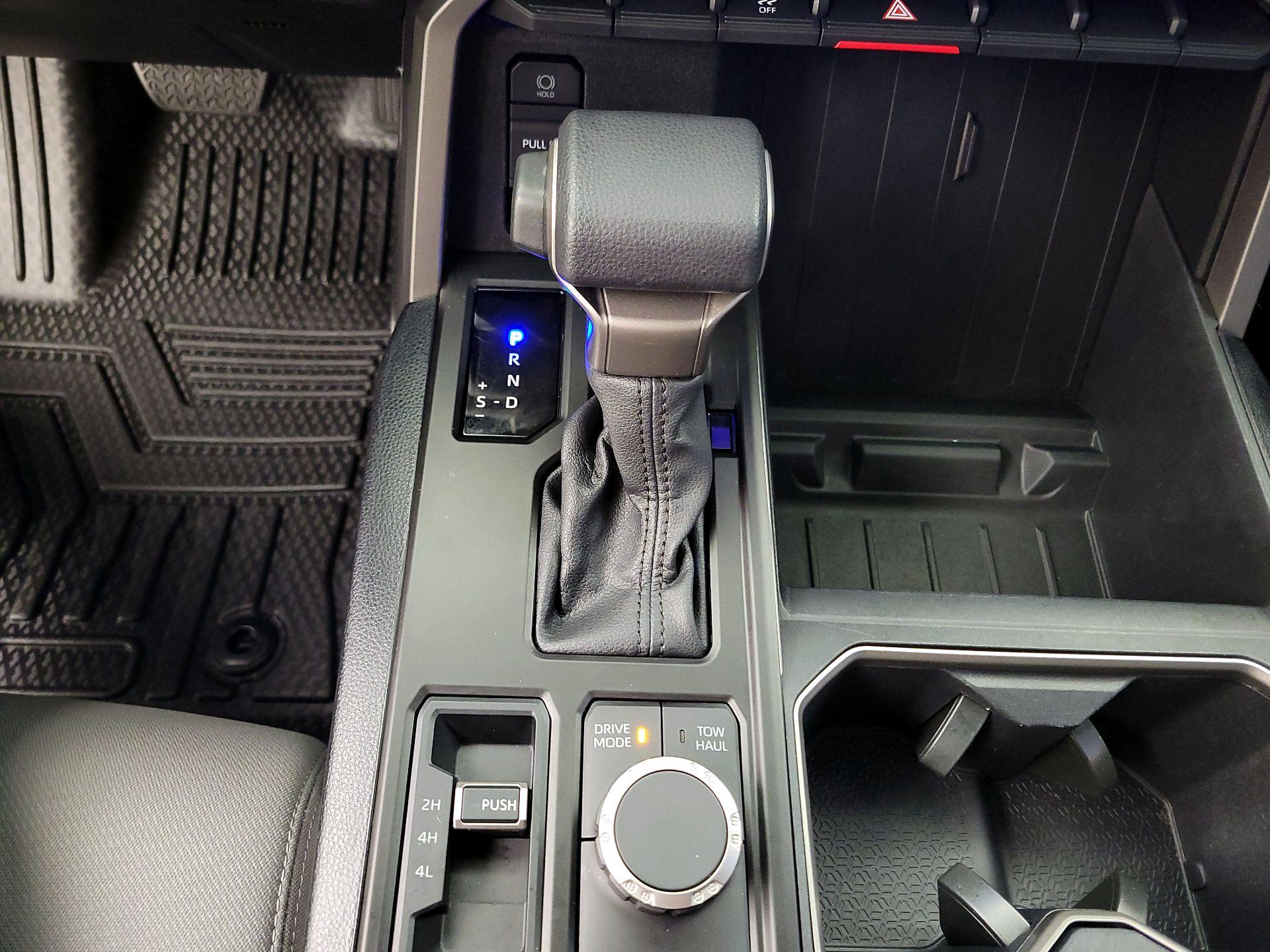 Thumbnail: 2024 Toyota Tundra - 17