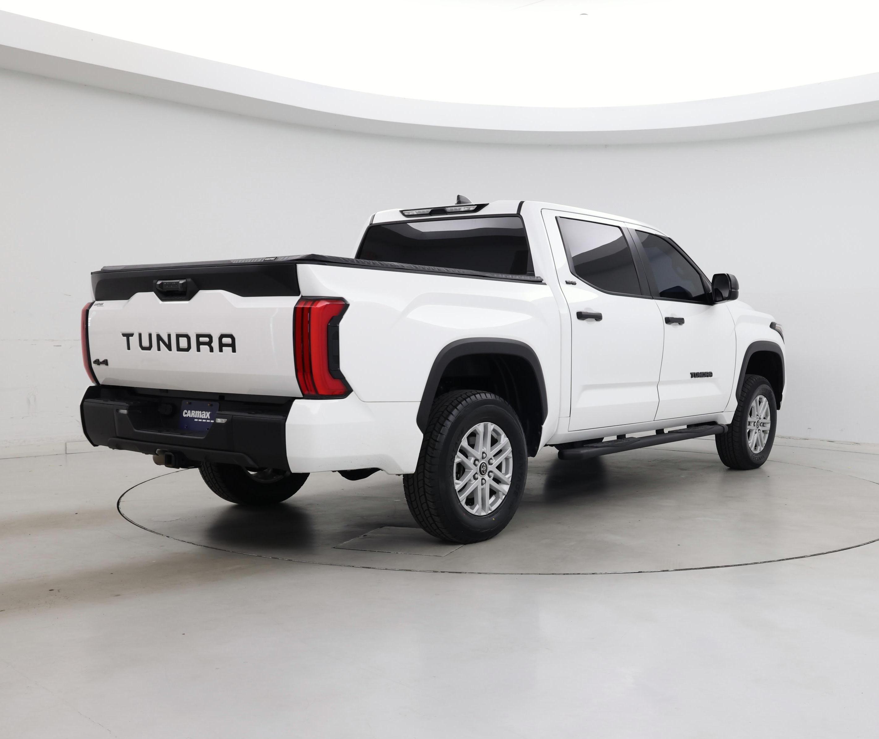 Thumbnail: 2024 Toyota Tundra - 8