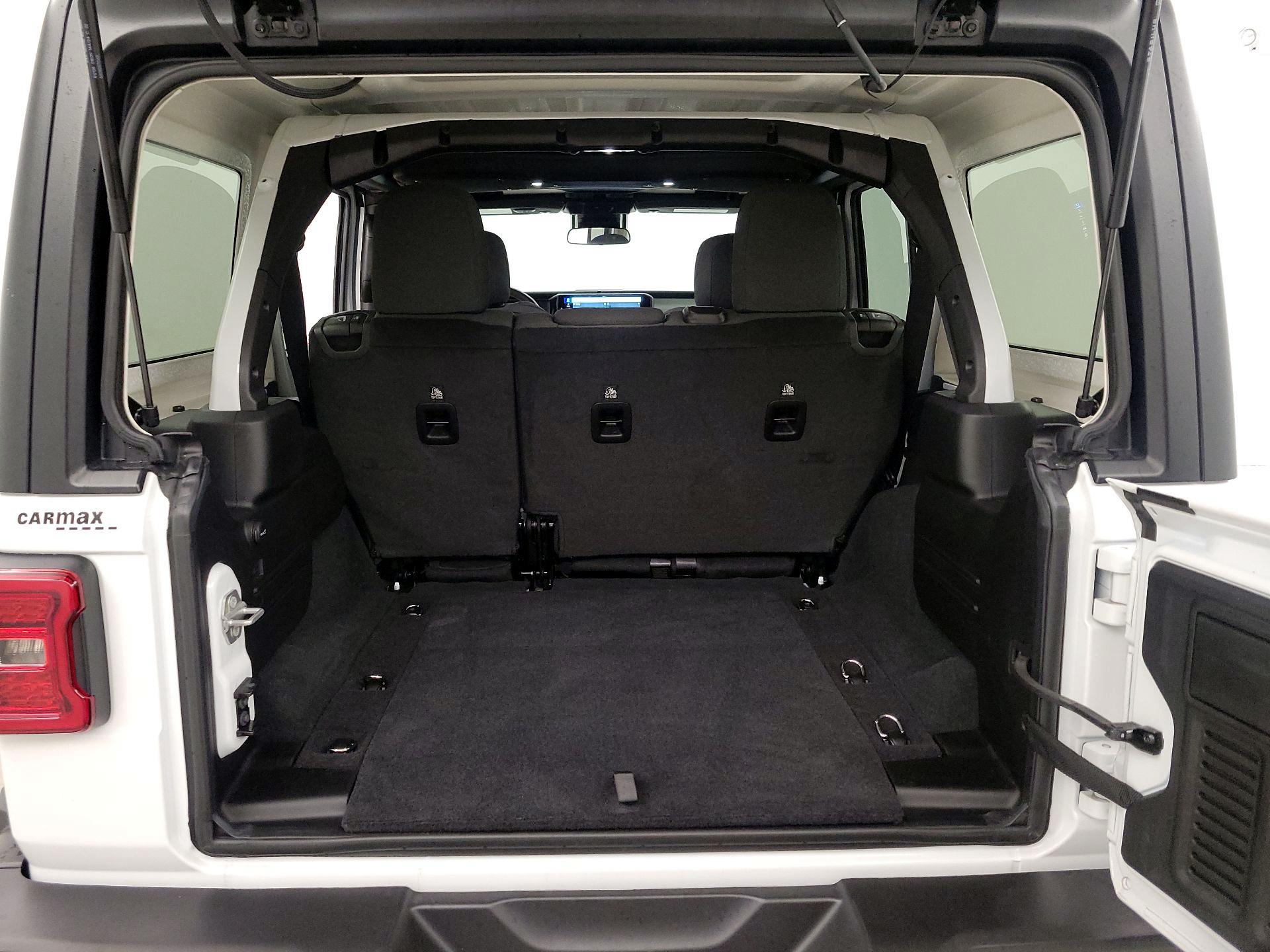 Thumbnail: 2024 Jeep Wrangler - 20