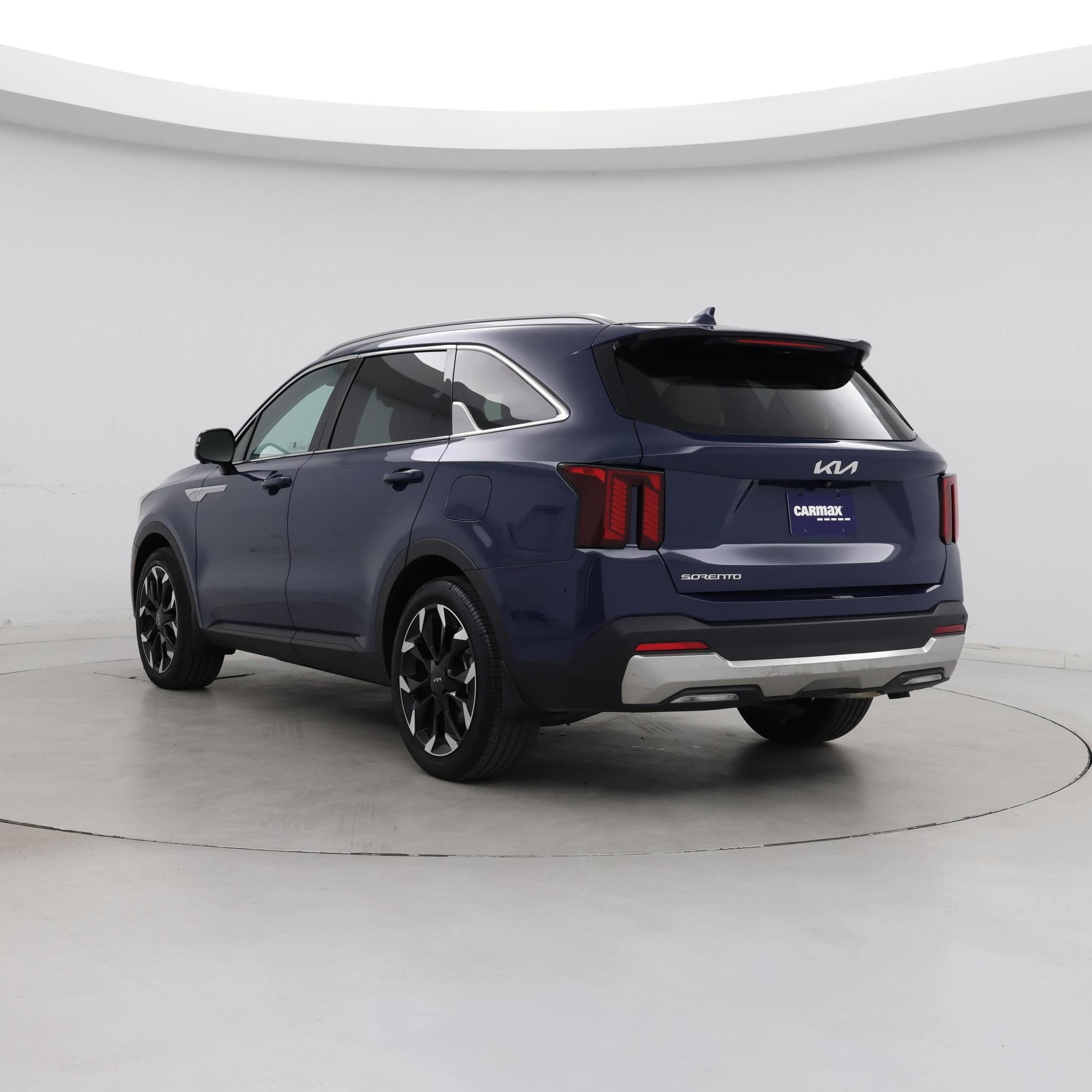 Thumbnail: 2024 Kia Sorento - 2