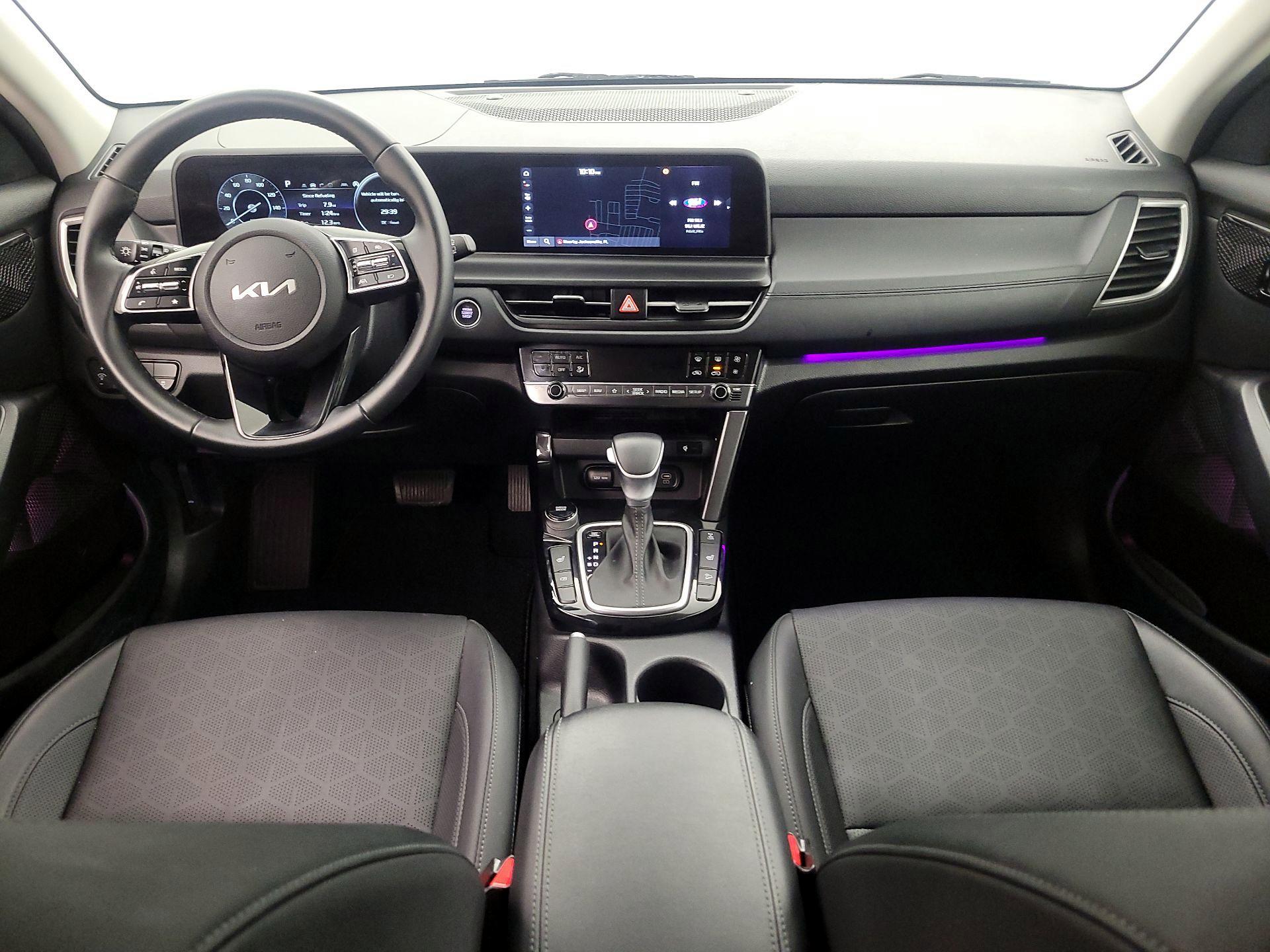 Thumbnail: 2024 Kia Seltos - 9