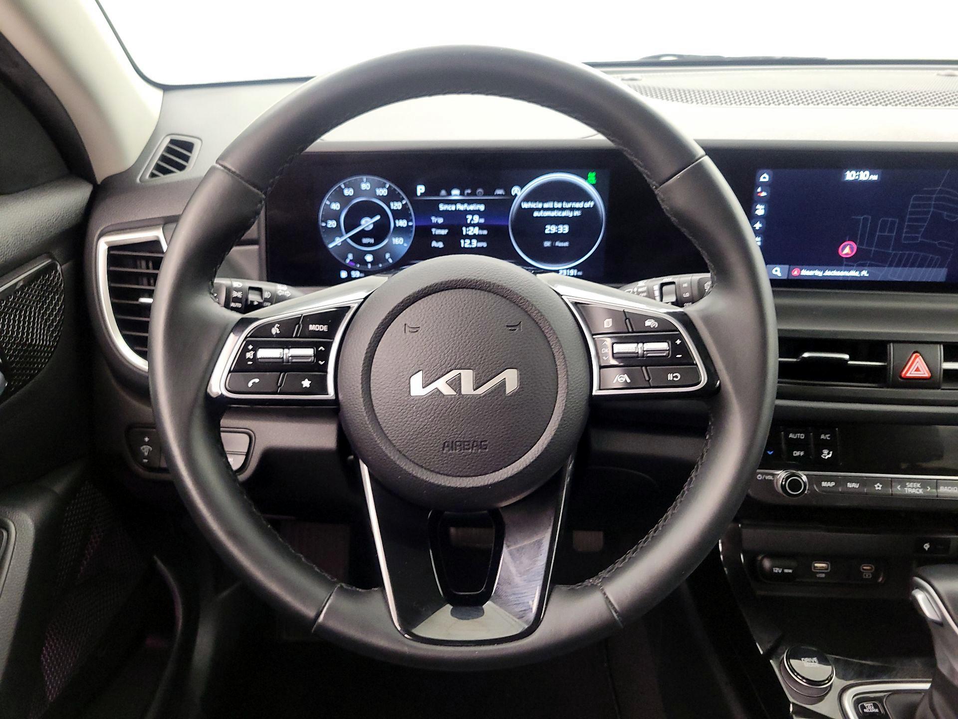 Thumbnail: 2024 Kia Seltos - 10