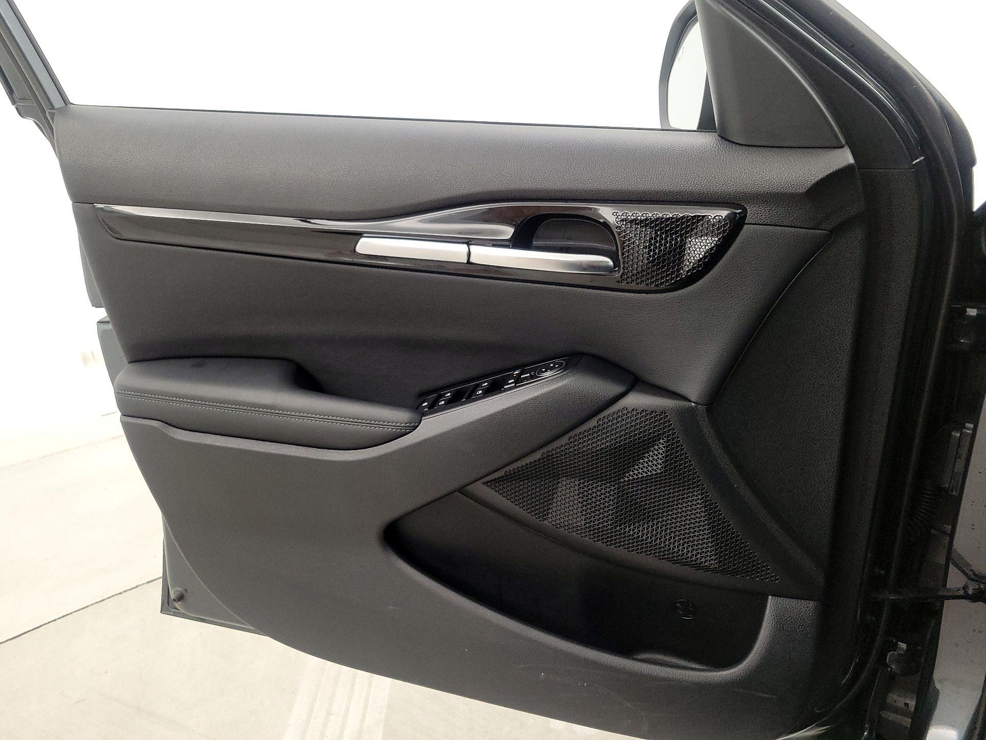 Thumbnail: 2024 Kia Seltos - 12